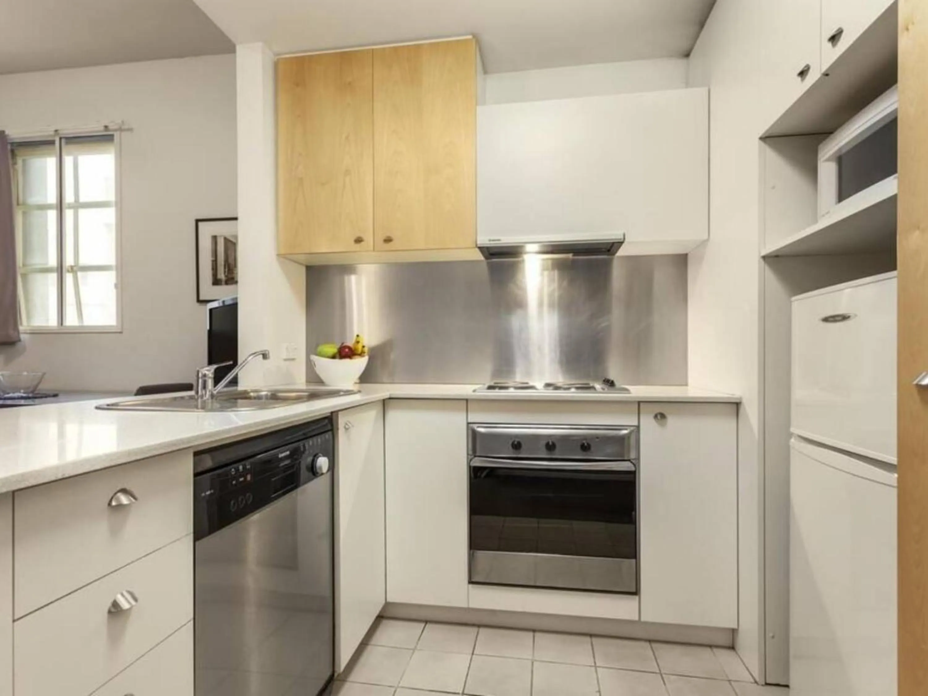 kitchen in Melbourne CBD Central Apartment Hotel Official