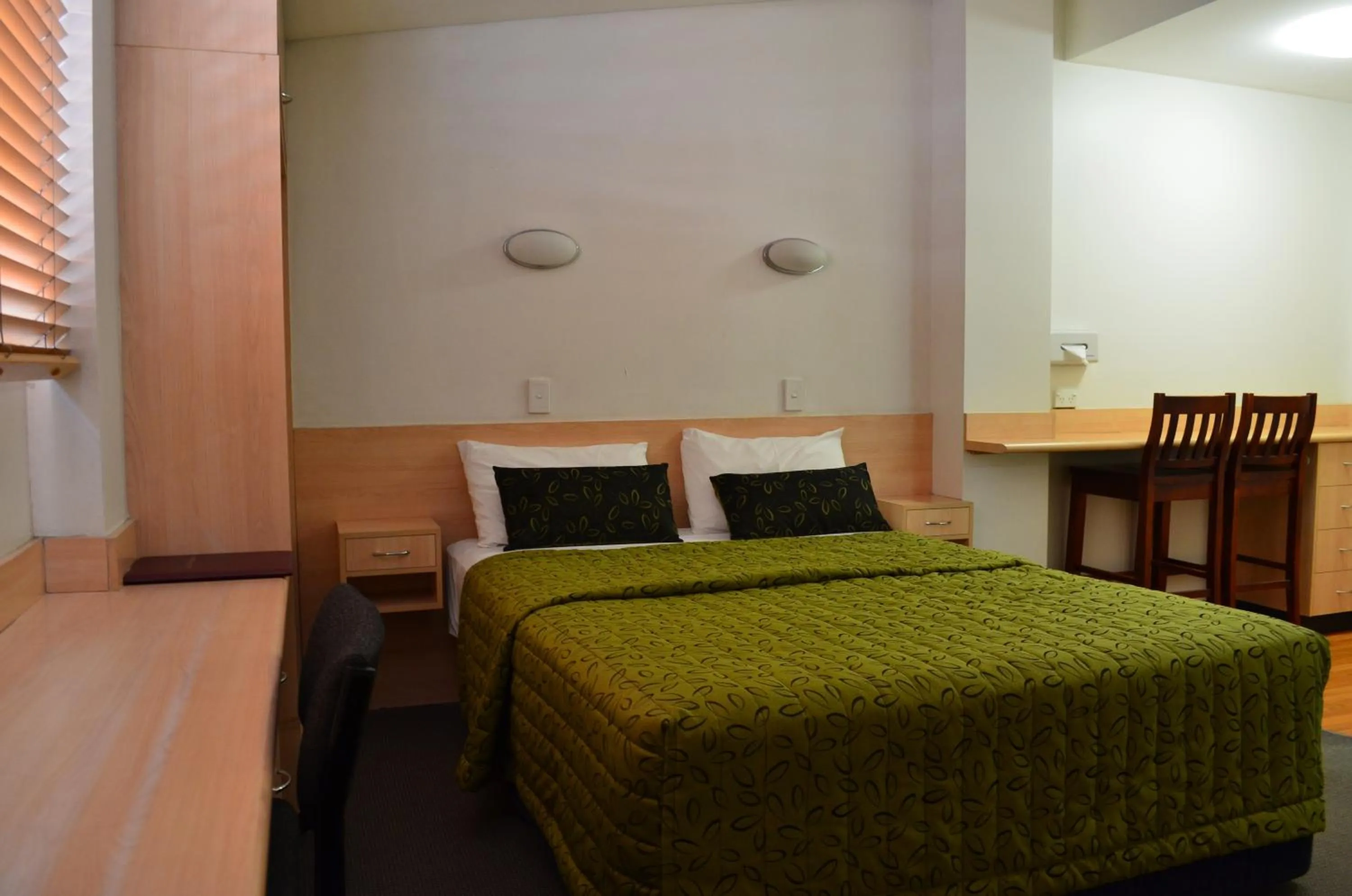 Bed in Airport Motel Brisbane