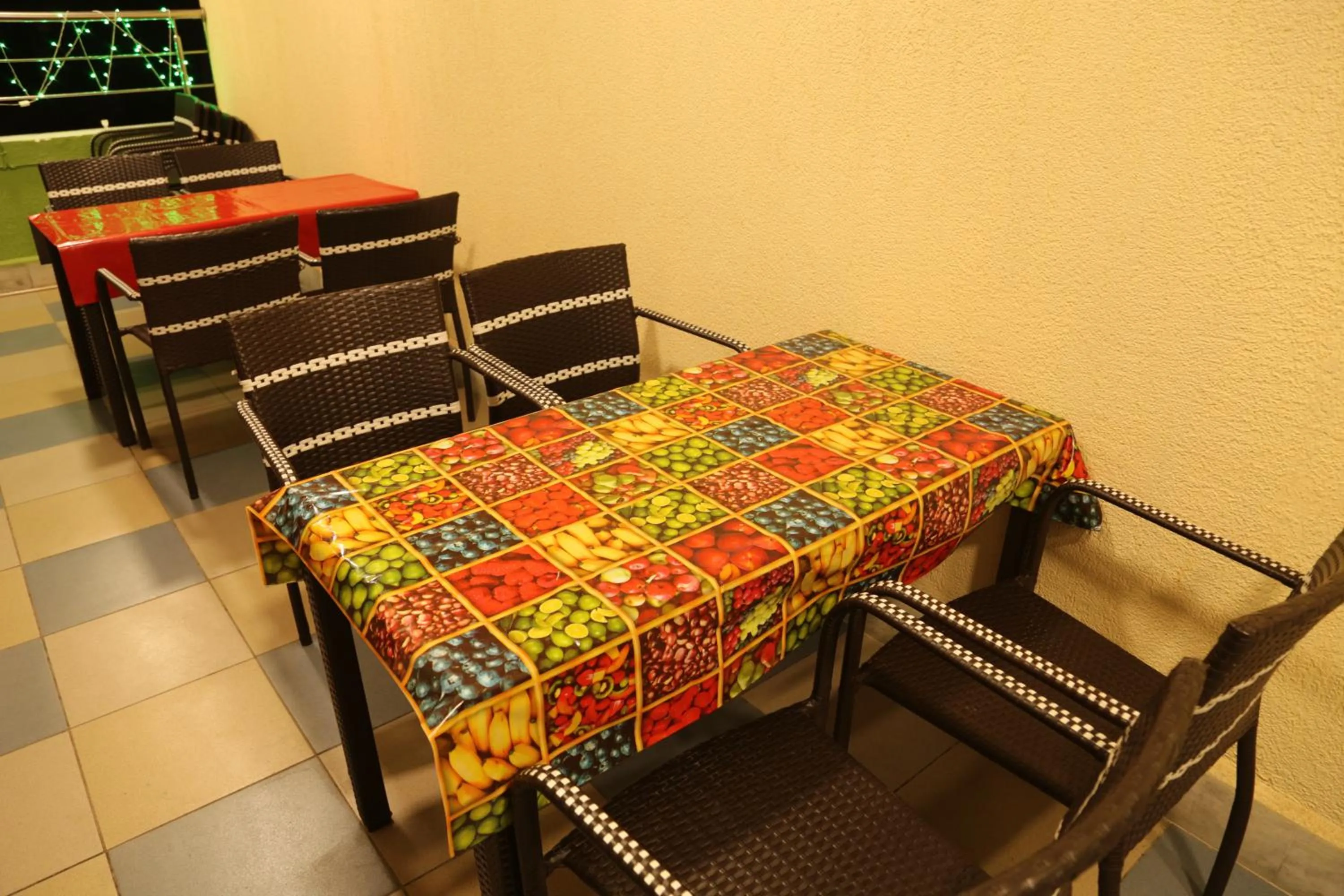 HOTEL MADNI ROYALE (50 Mtrs from Dargaah), Ajmer