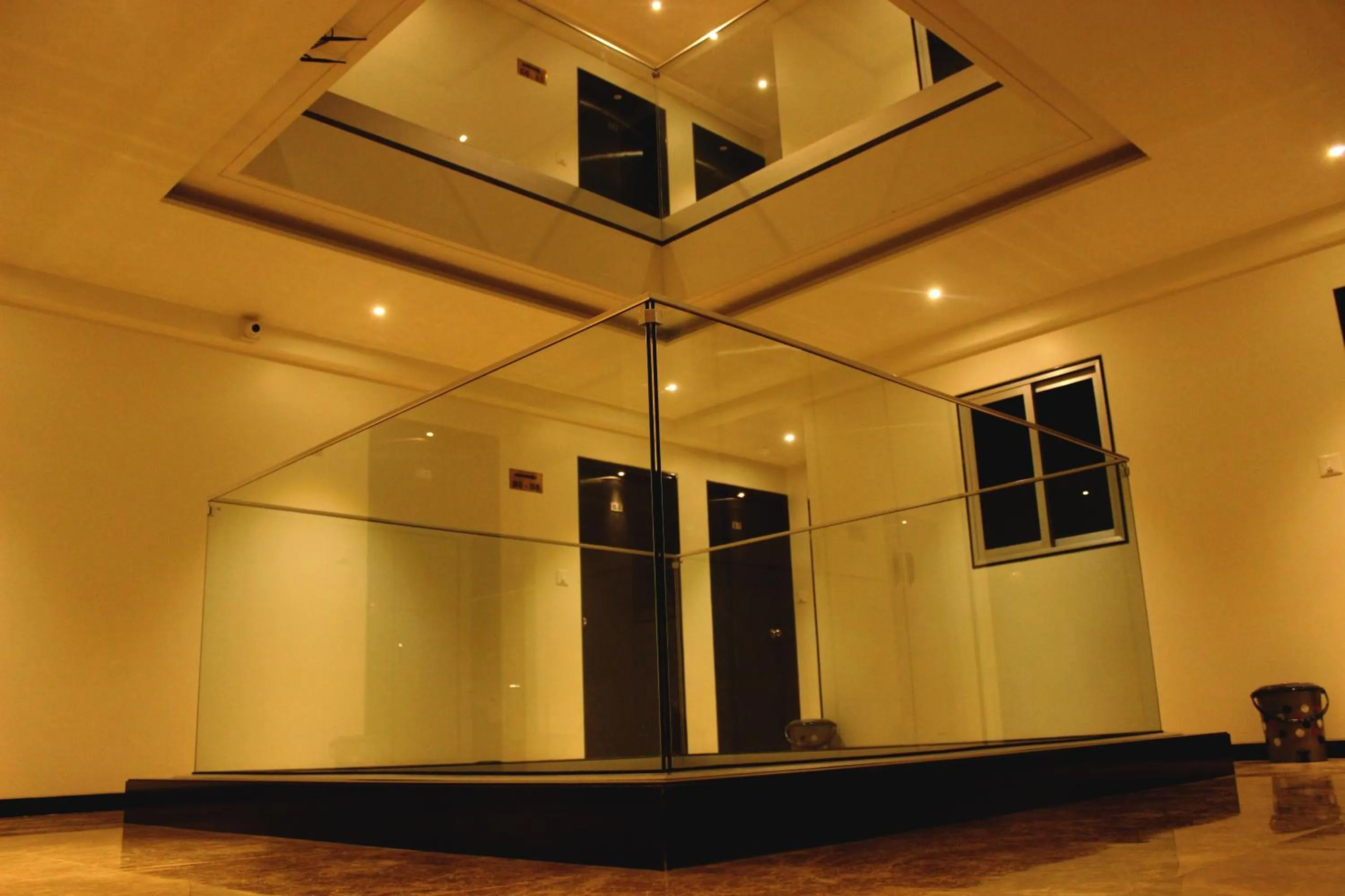 HOTEL MADNI ROYALE (50 Mtrs from Dargaah), Ajmer