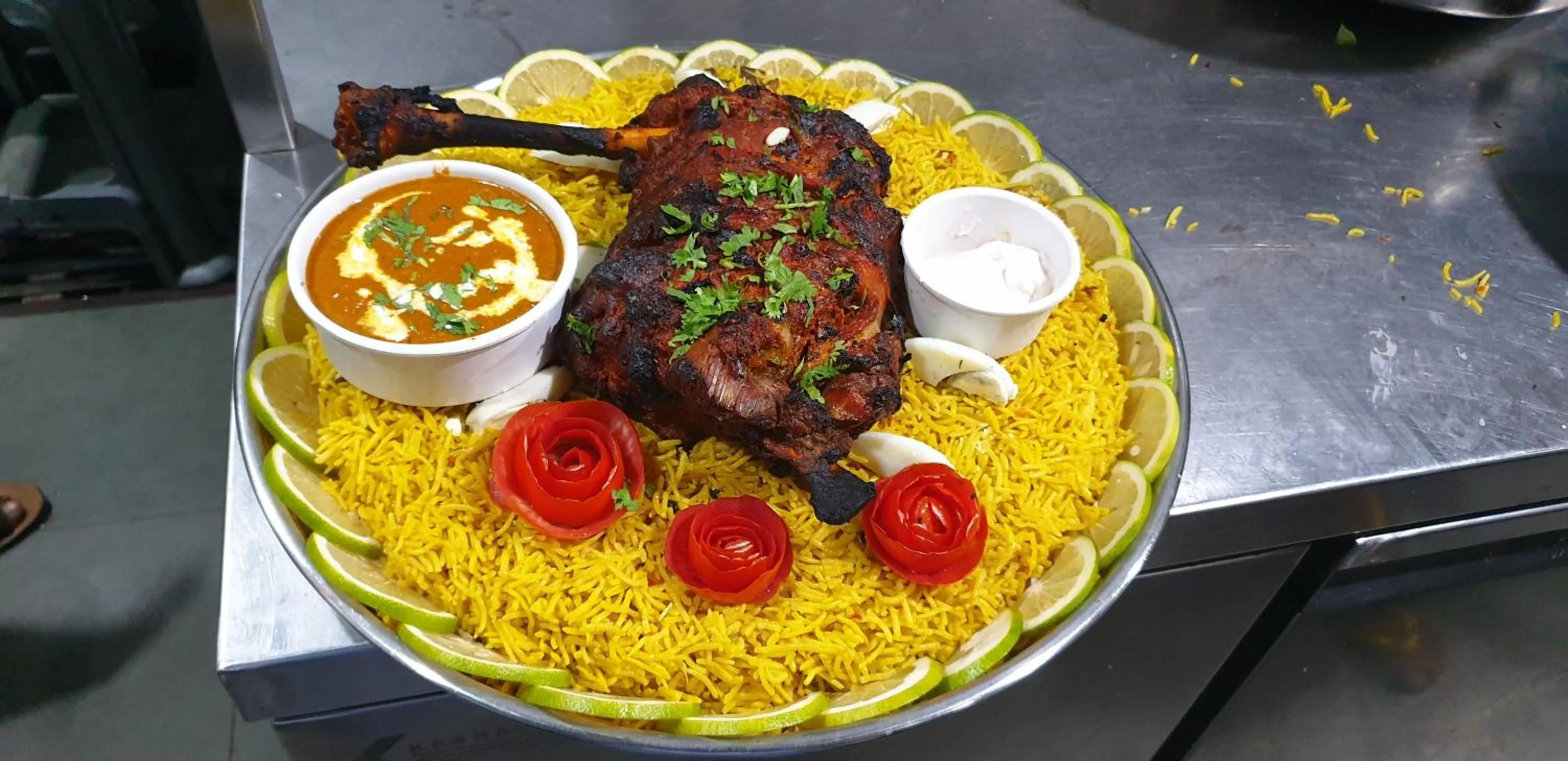 Restaurant/places to eat in HOTEL MADNI ROYALE (50 Mtrs from Dargaah), Ajmer