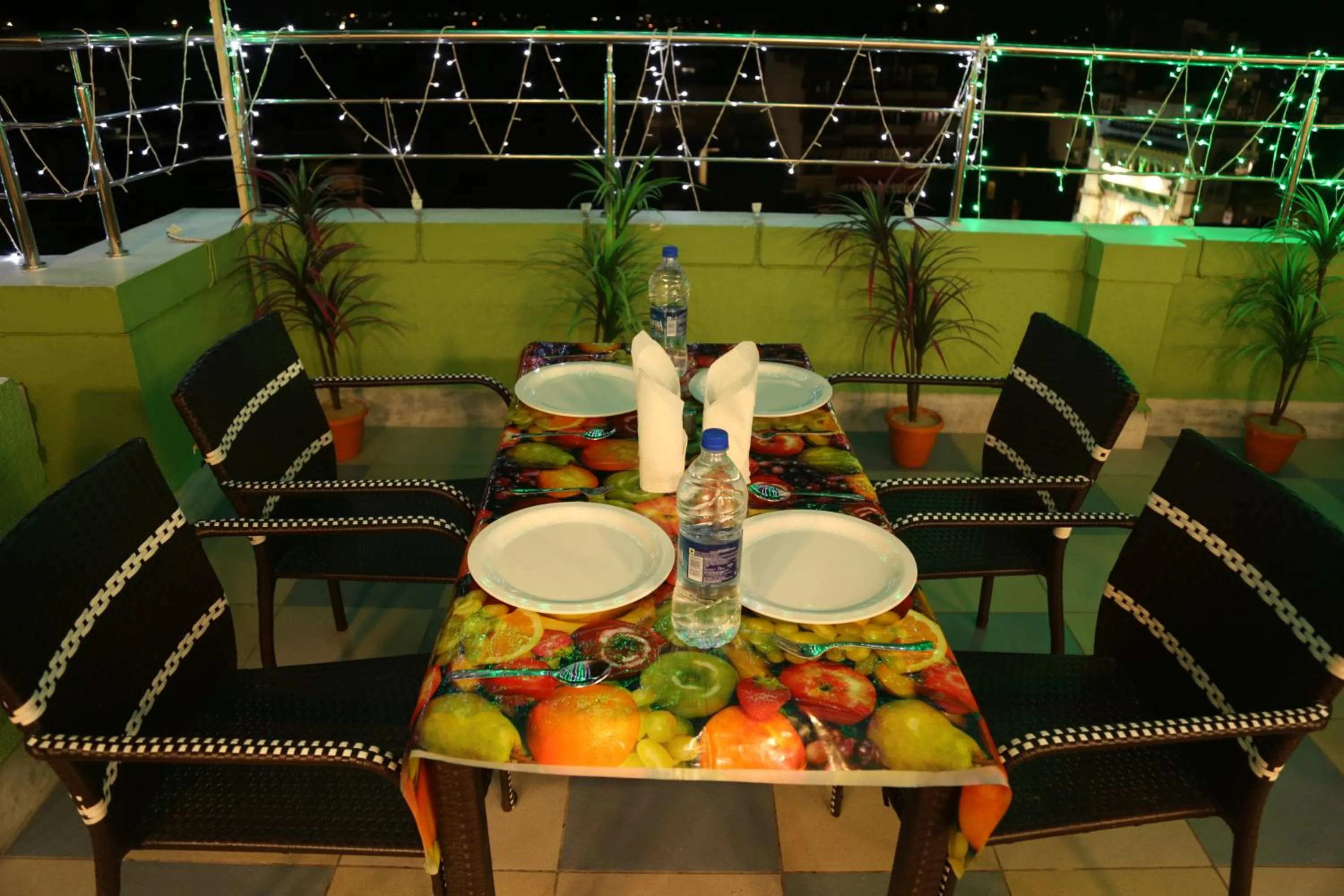 HOTEL MADNI ROYALE (50 Mtrs from Dargaah), Ajmer