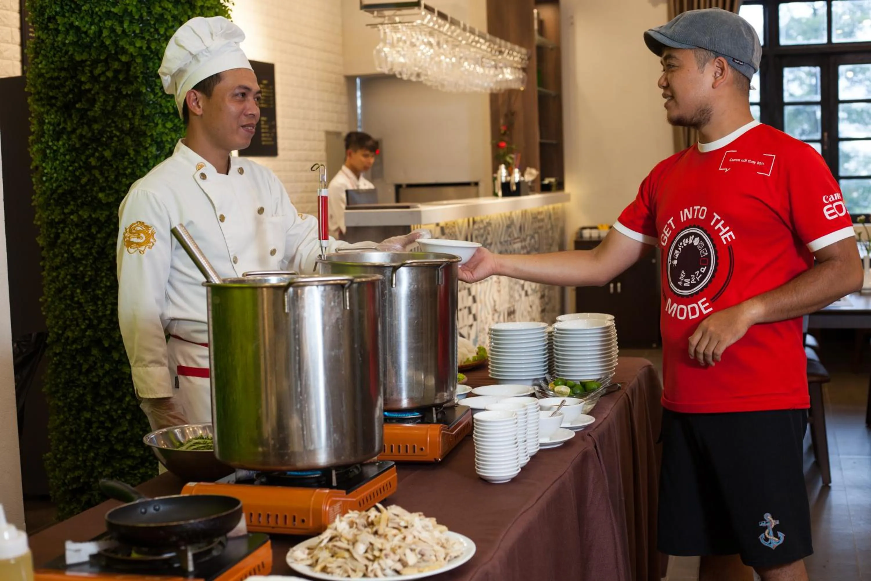 Restaurant/places to eat in Lacasa Sapa Hotel