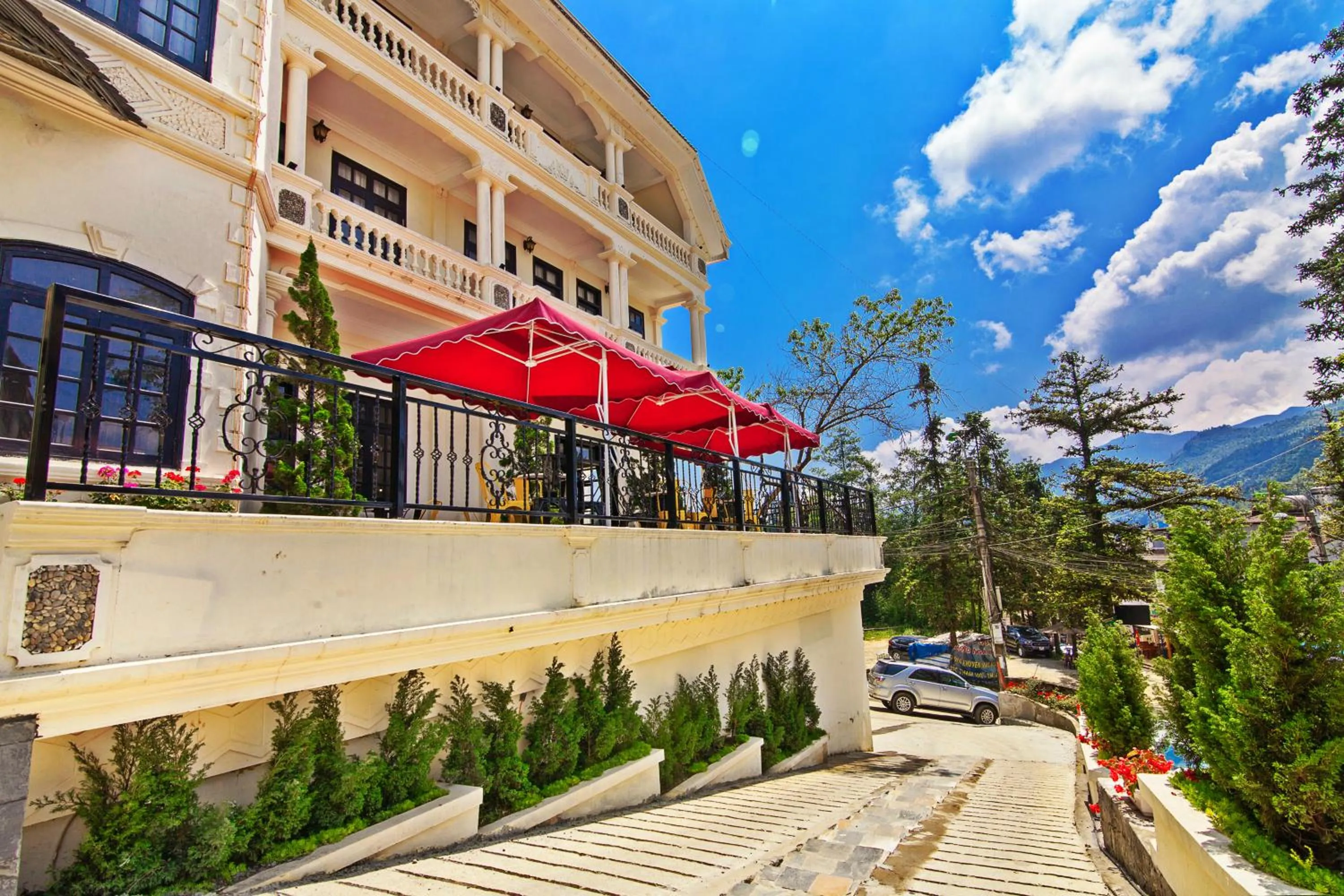Property building in Lacasa Sapa Hotel