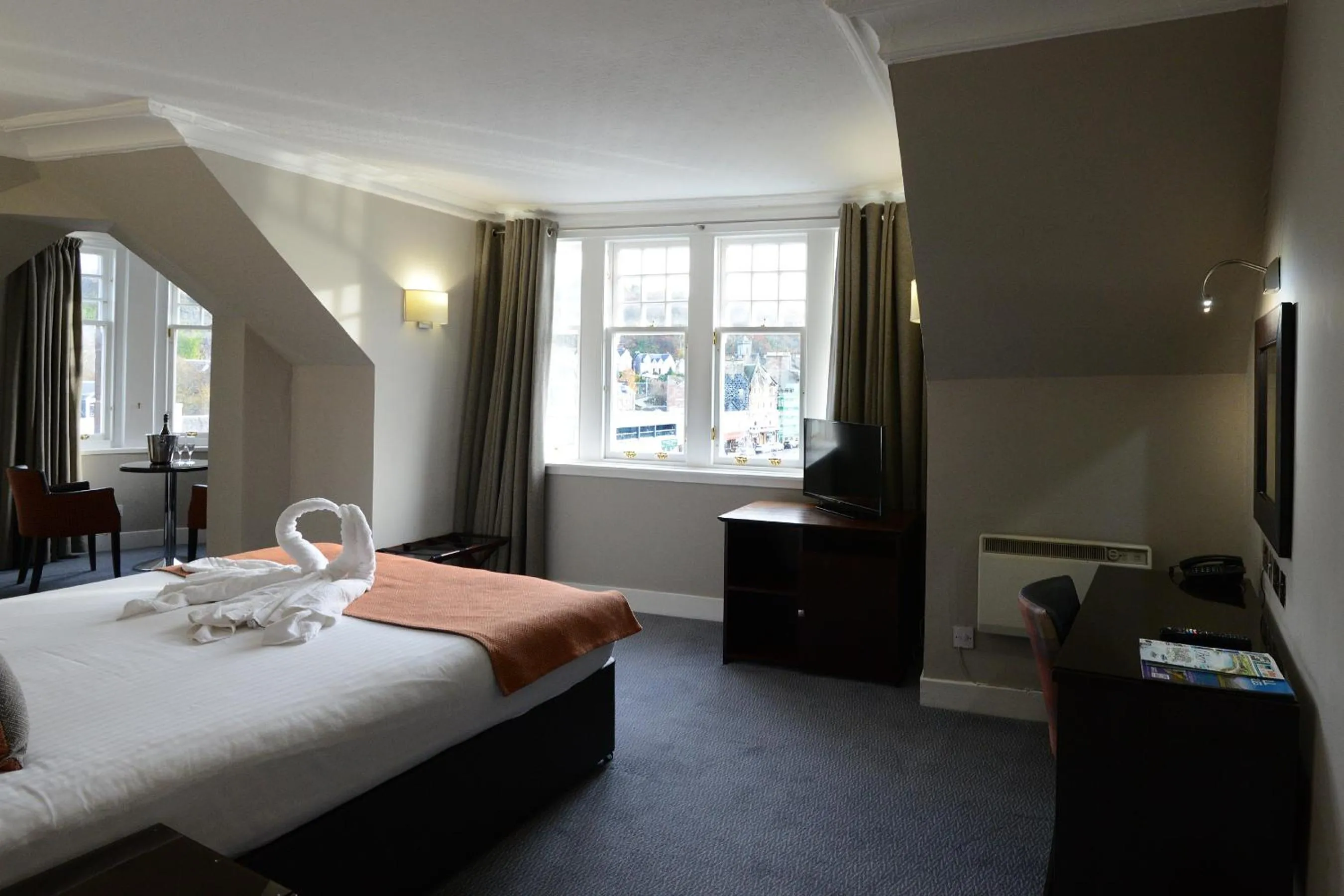 Bed in Columba Hotel