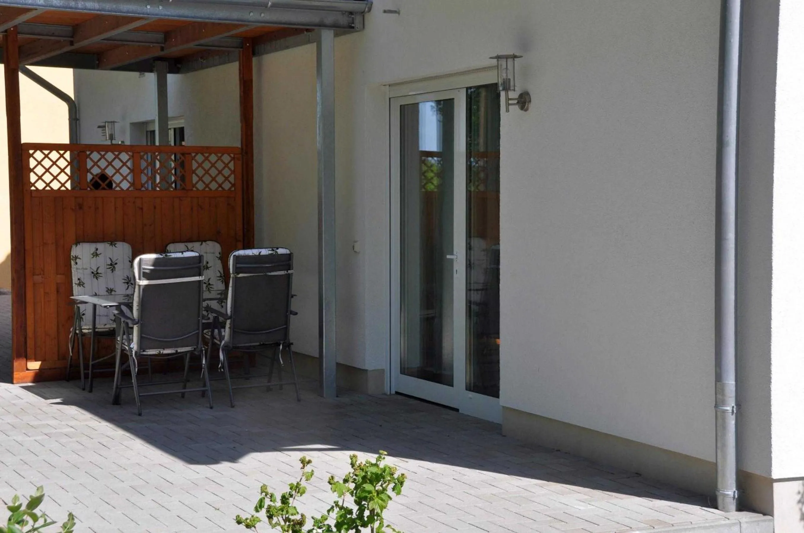 Property building in Haus Werder Wohnung 1 mit Kamin