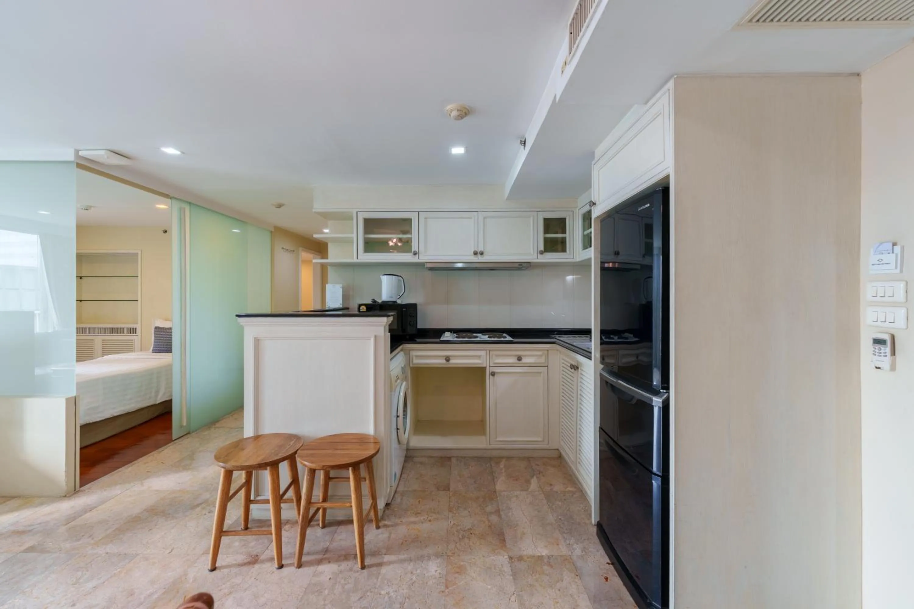 Dining area in Sabai Sathorn Service Apartment