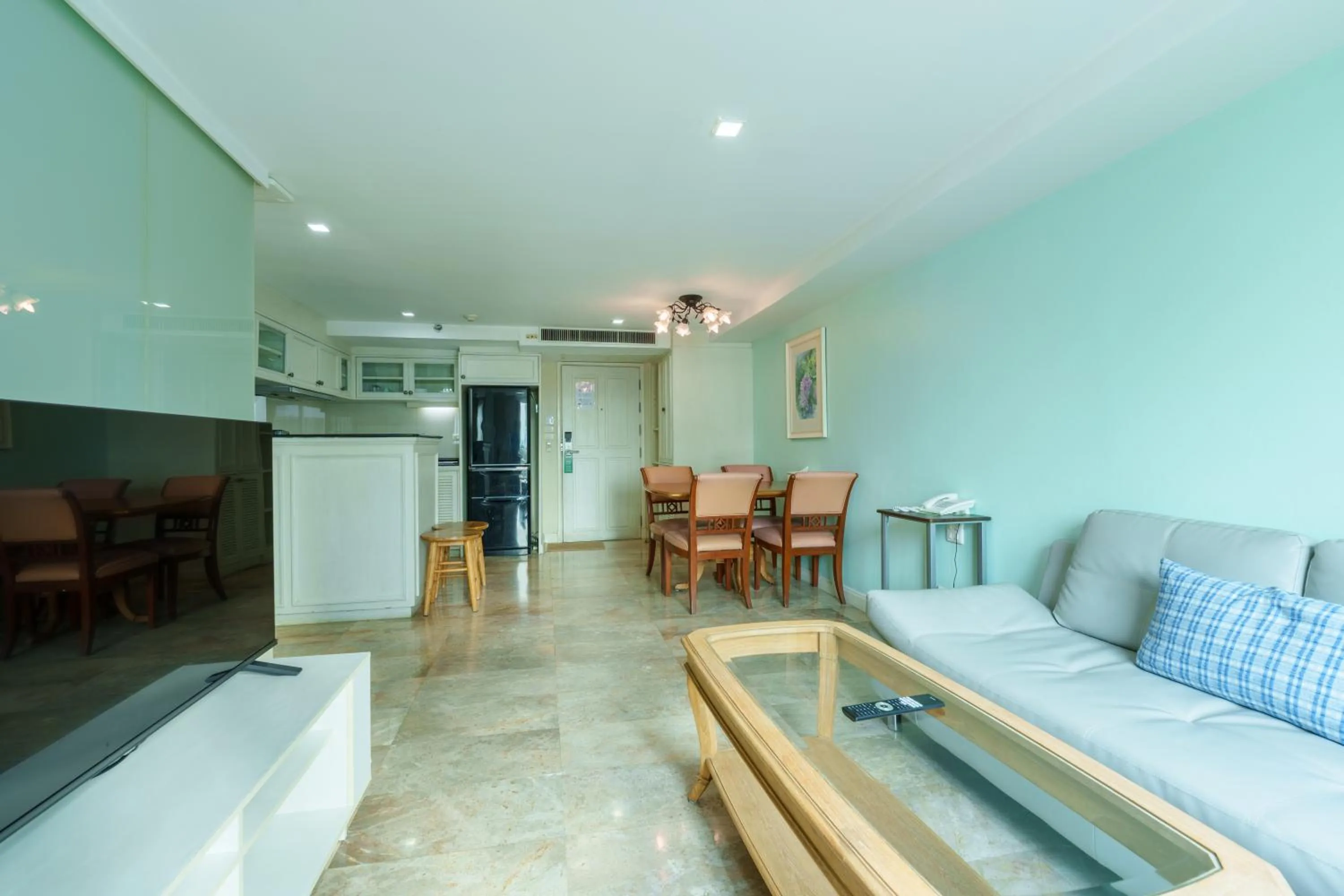 Sabai Sathorn Service Apartment