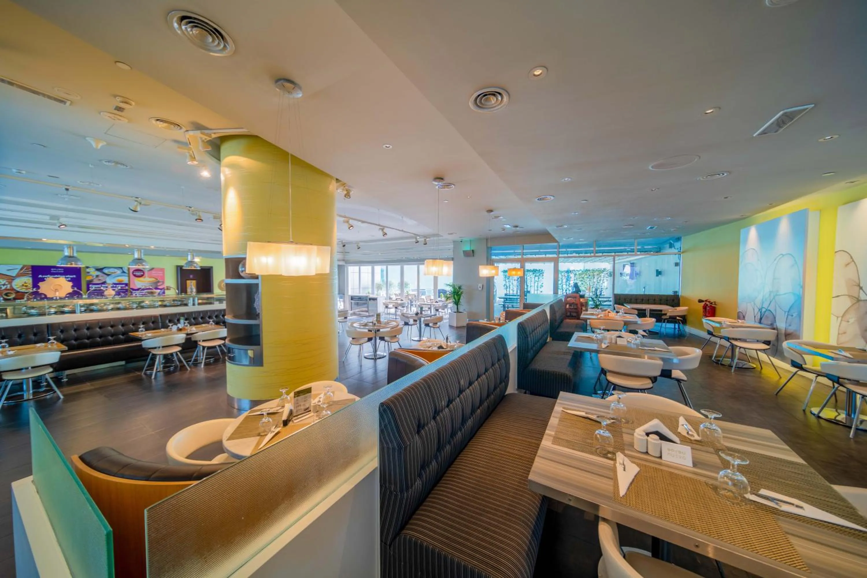 Restaurant/places to eat in Premier Inn Abu Dhabi Capital Centre