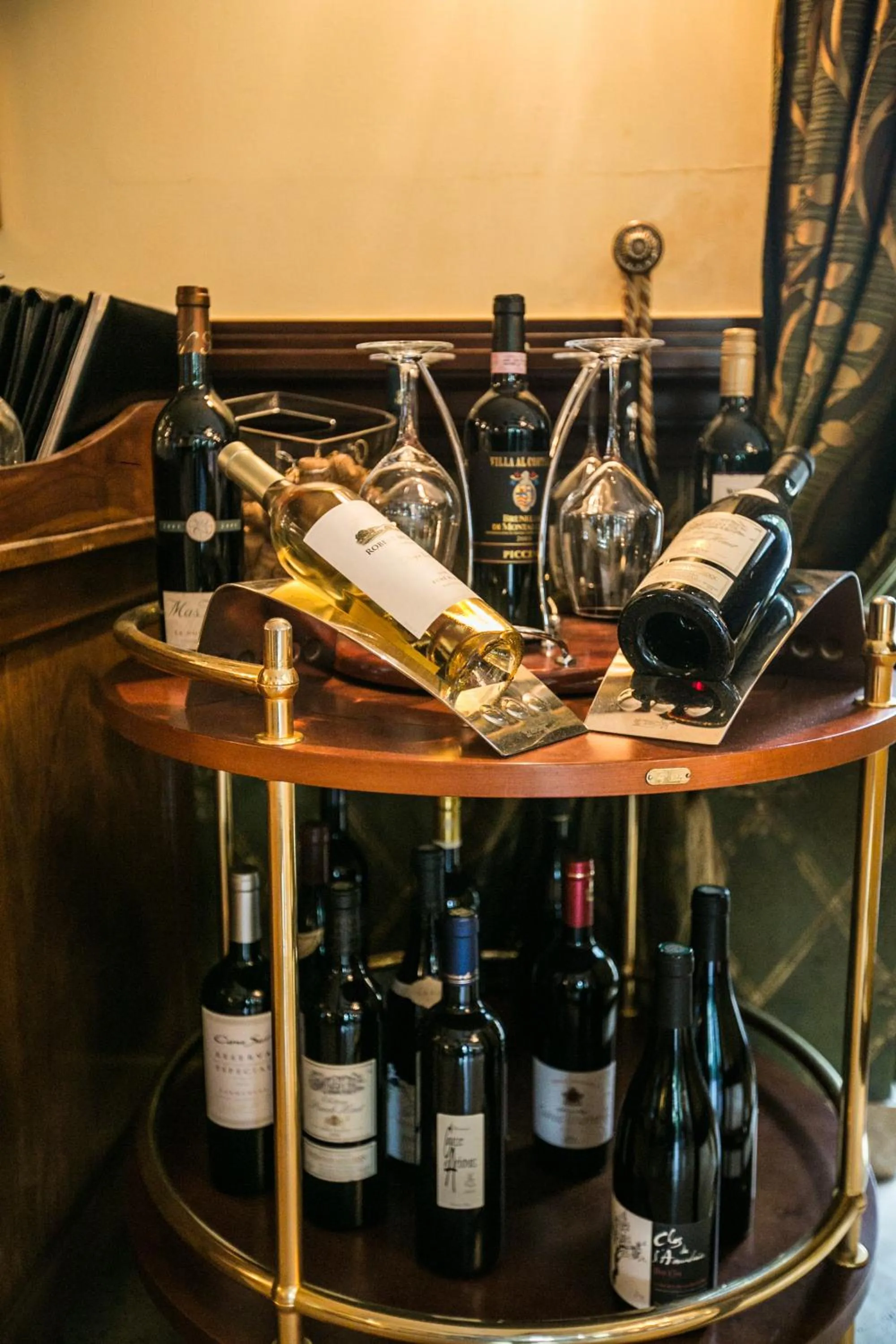 Lounge or bar in Hotel Stejarul