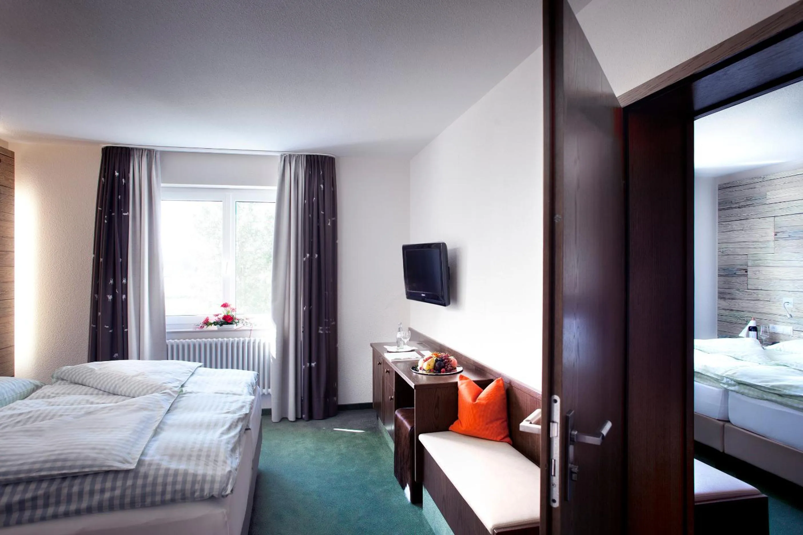 Photo of the whole room, Bed in Hotel Restaurant Anna