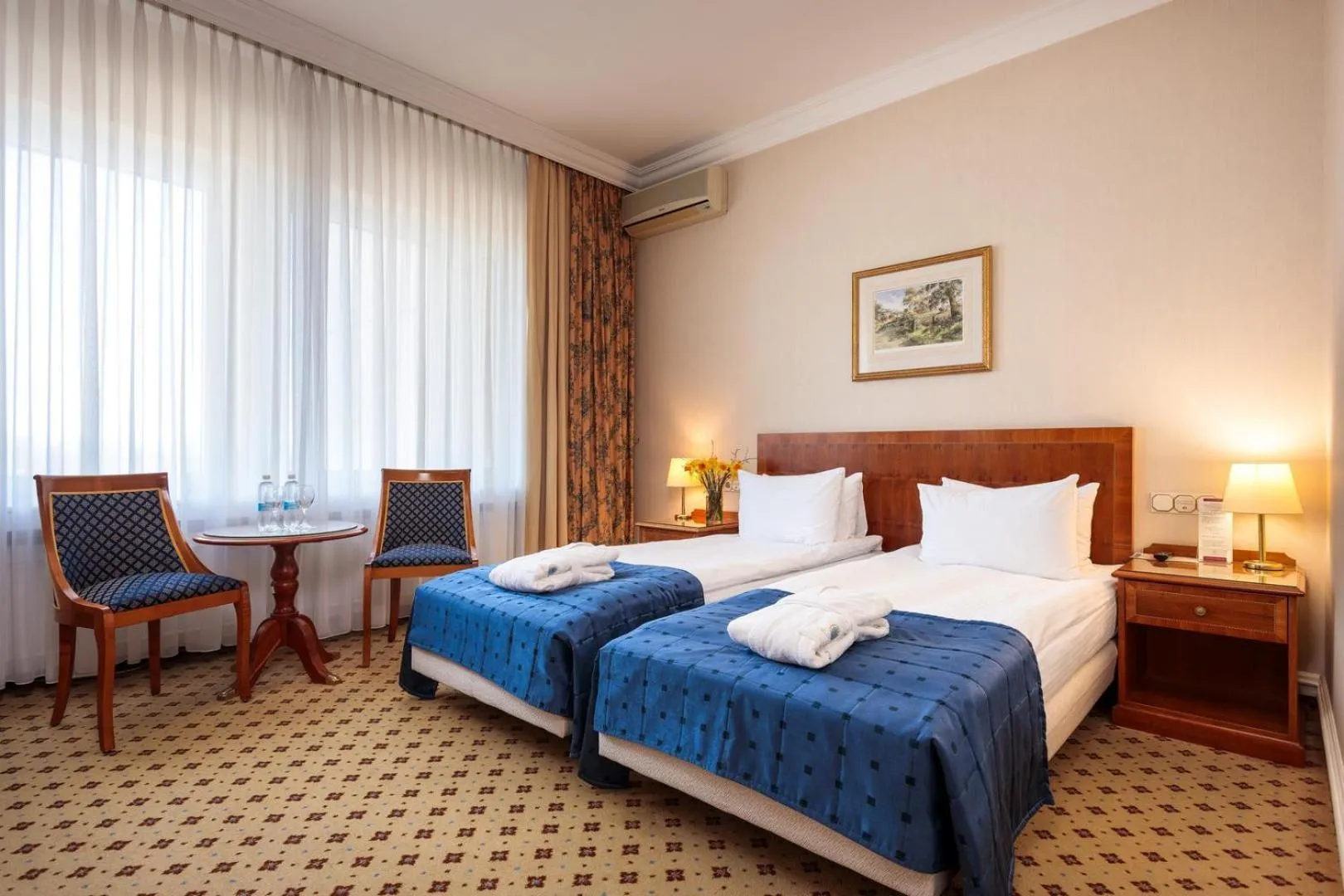 Decorative detail, Bed in Natsionalny Hotel