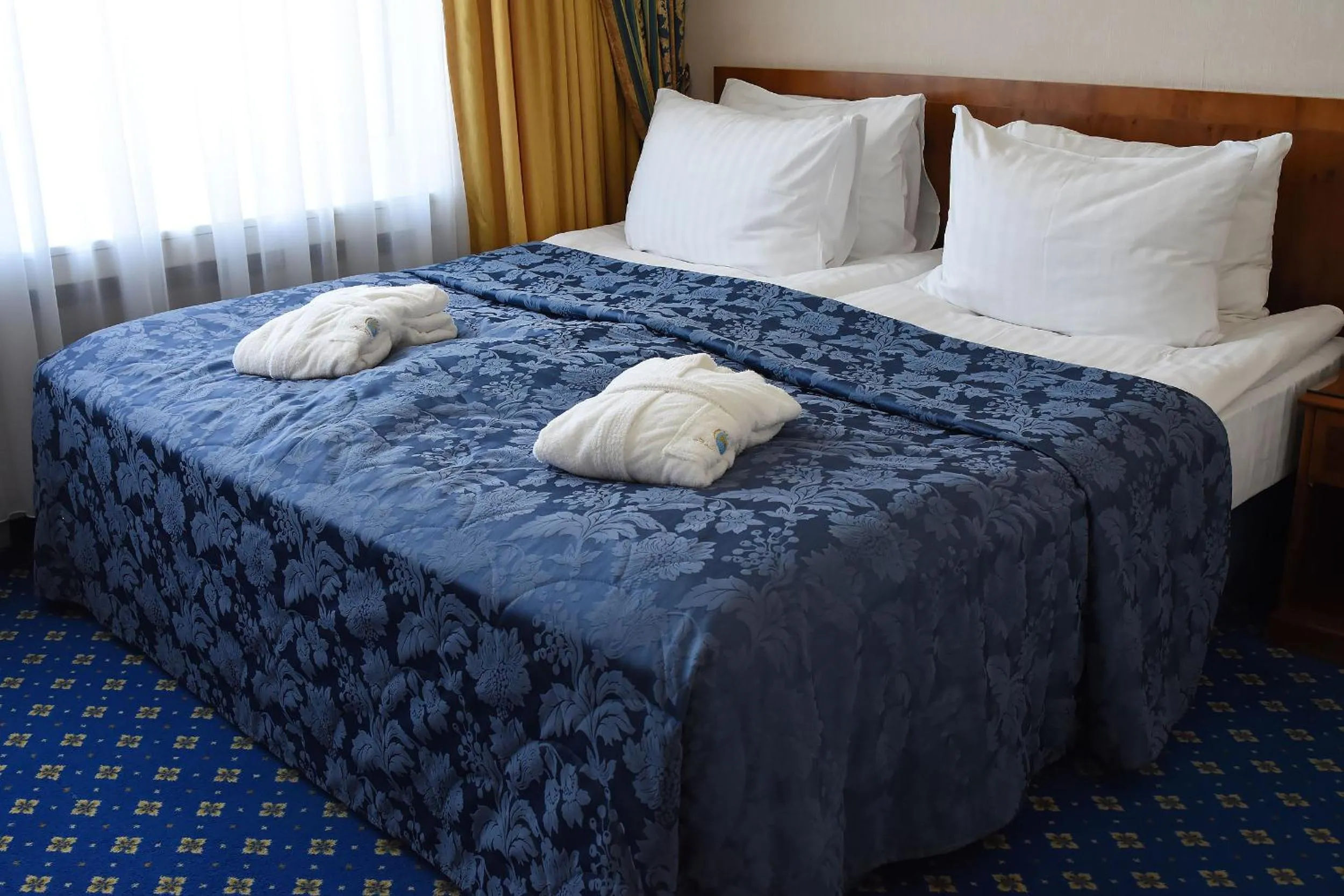 Bedroom, Bed in Natsionalny Hotel