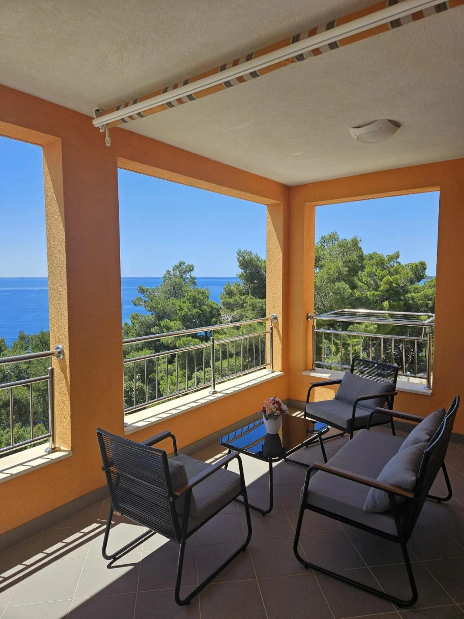Property building in Apartments Martina