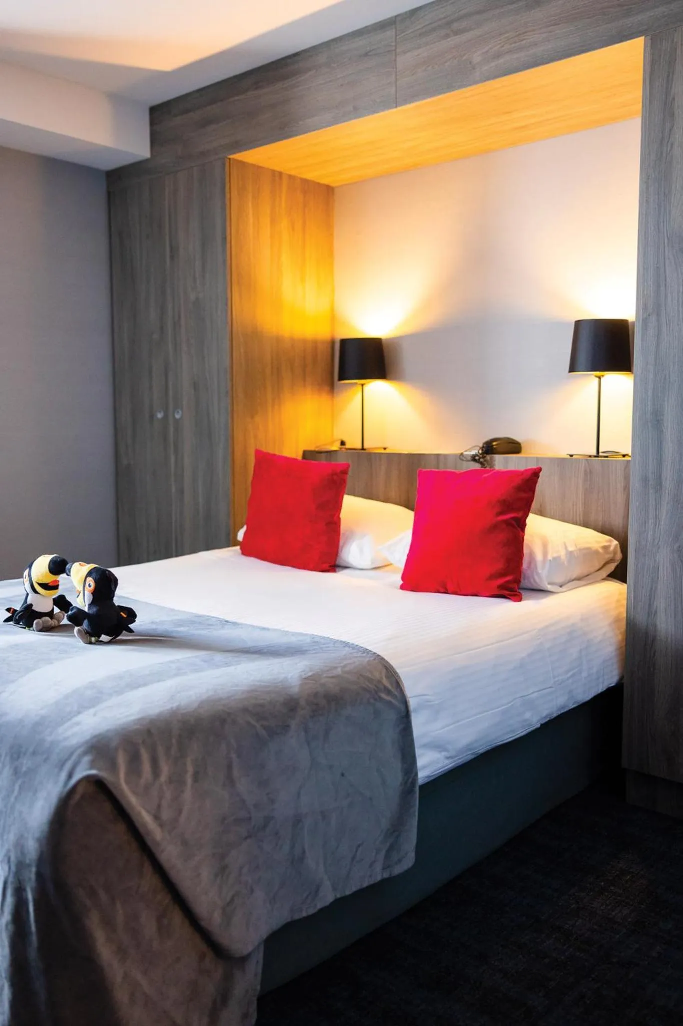 Bed in Van der Valk Hotel Liège Congres