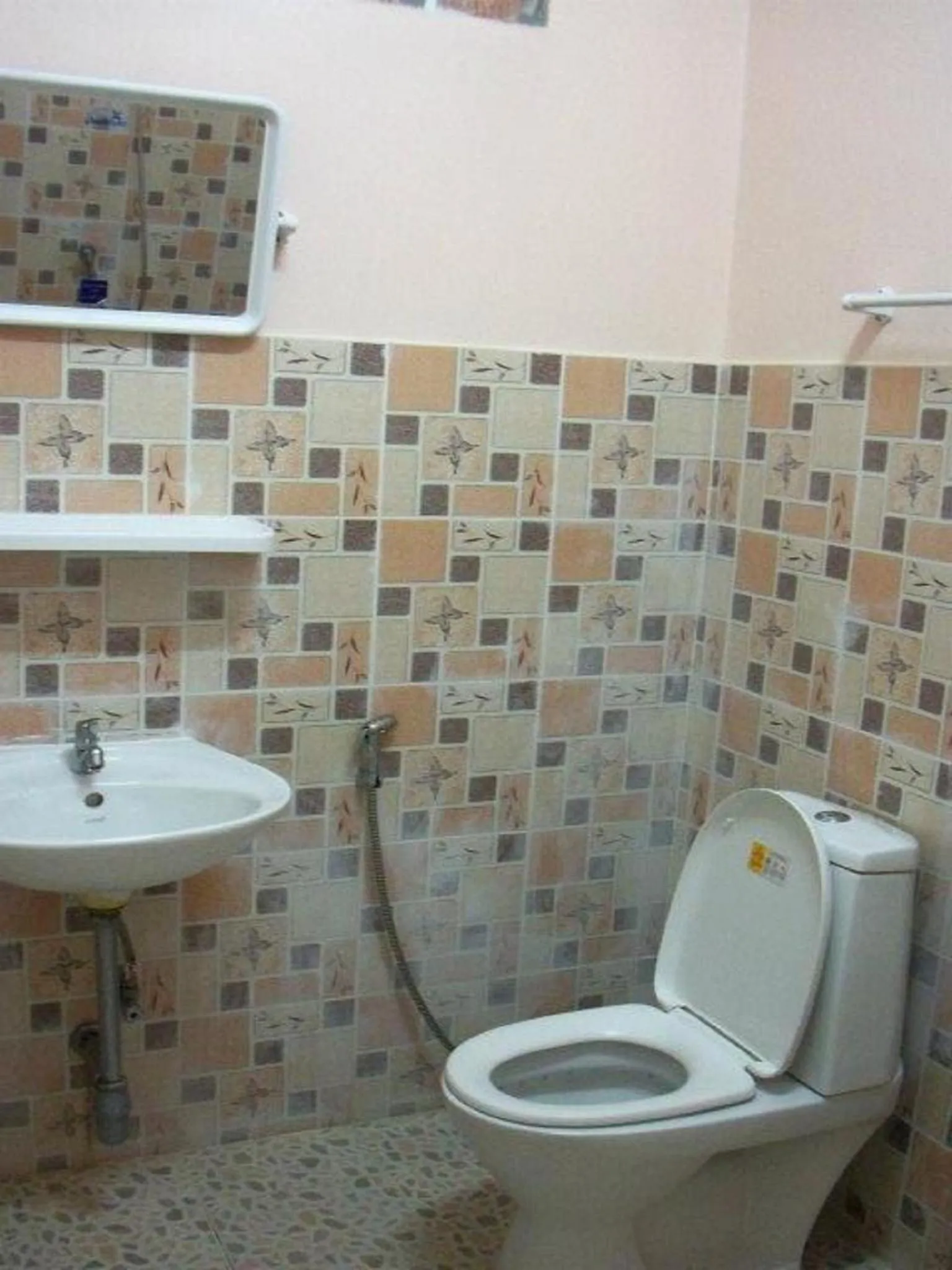 Bathroom in D's Corner & Guesthouse