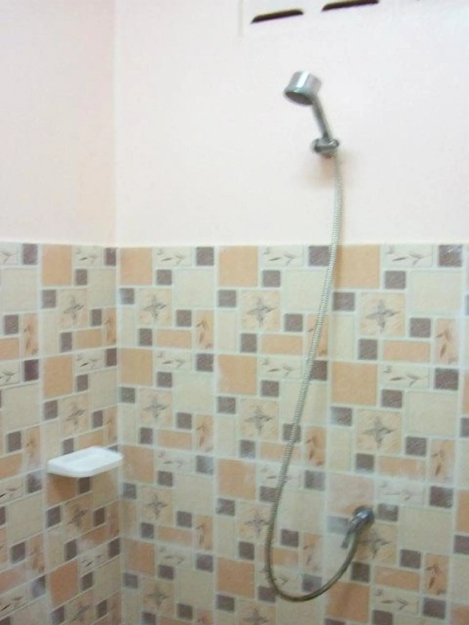 Bathroom in D's Corner & Guesthouse