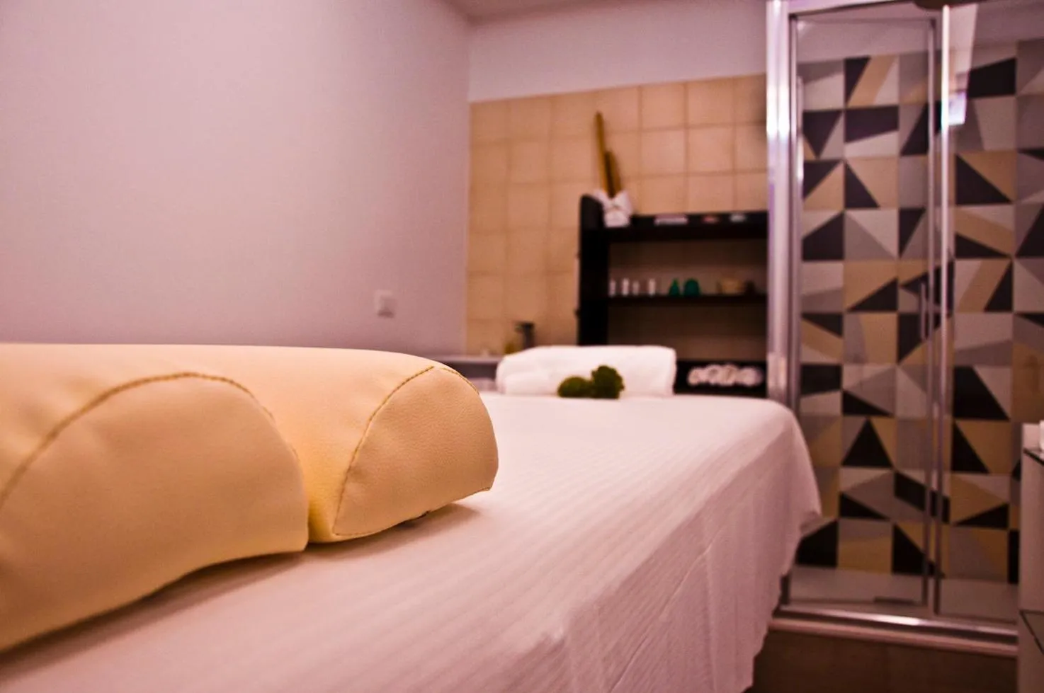 Massage, Bed in Ambruosi Village Resort & SPA