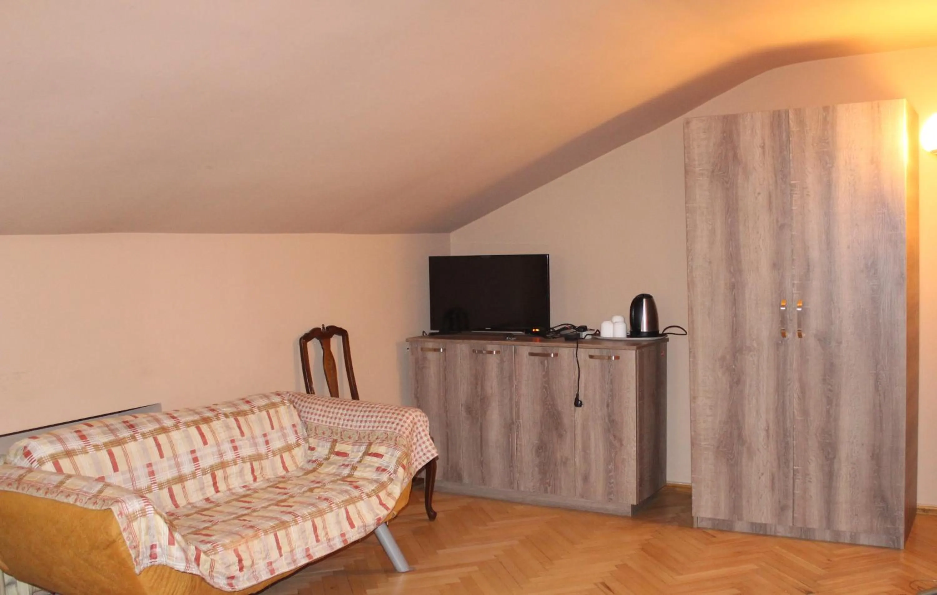 Photo of the whole room, TV/Entertainment Center in Georgian House