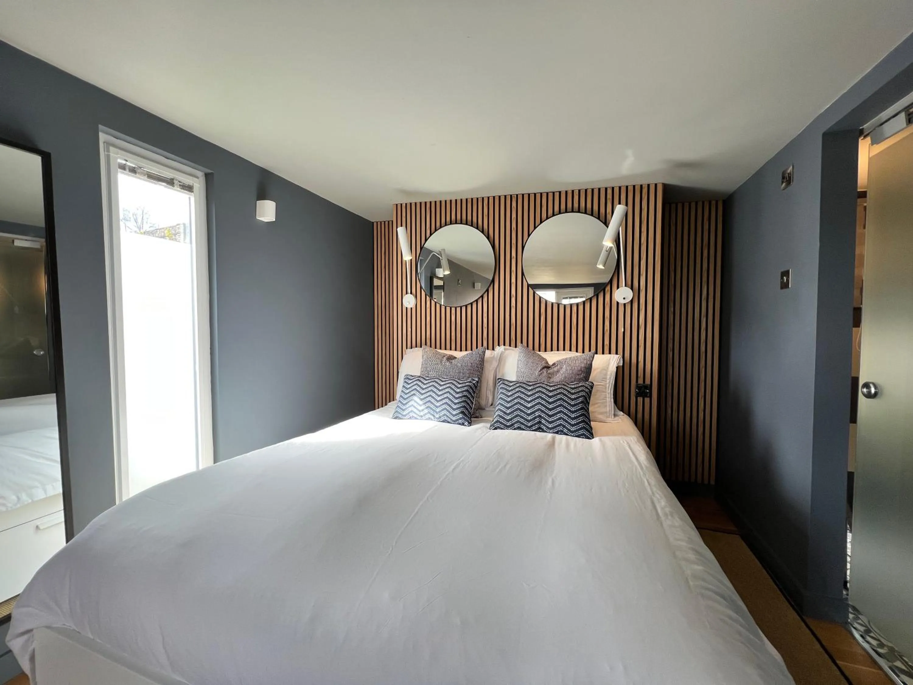 Bed in Rockmount Rooms & Apartment