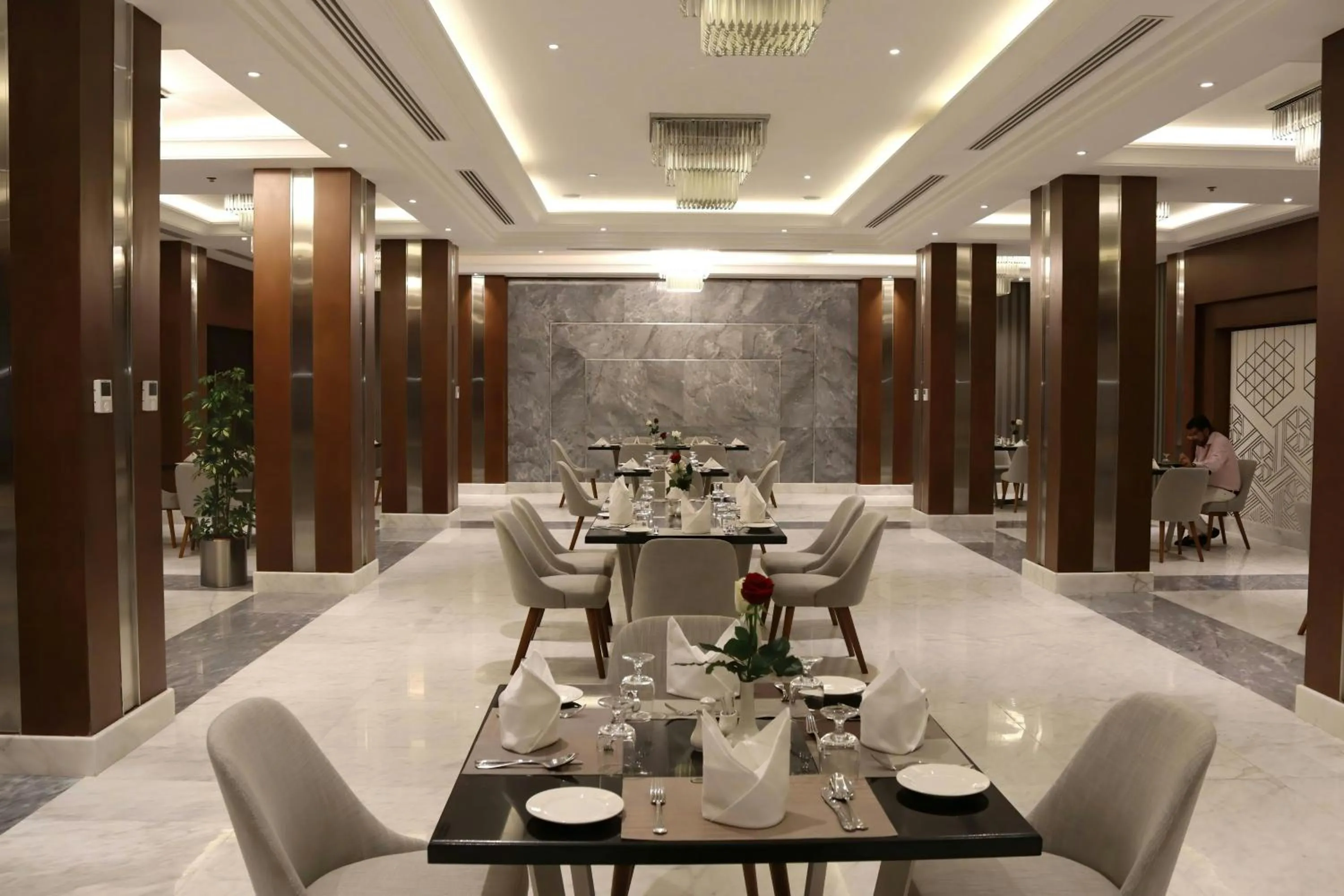 Restaurant/places to eat in Le Meridien Medina