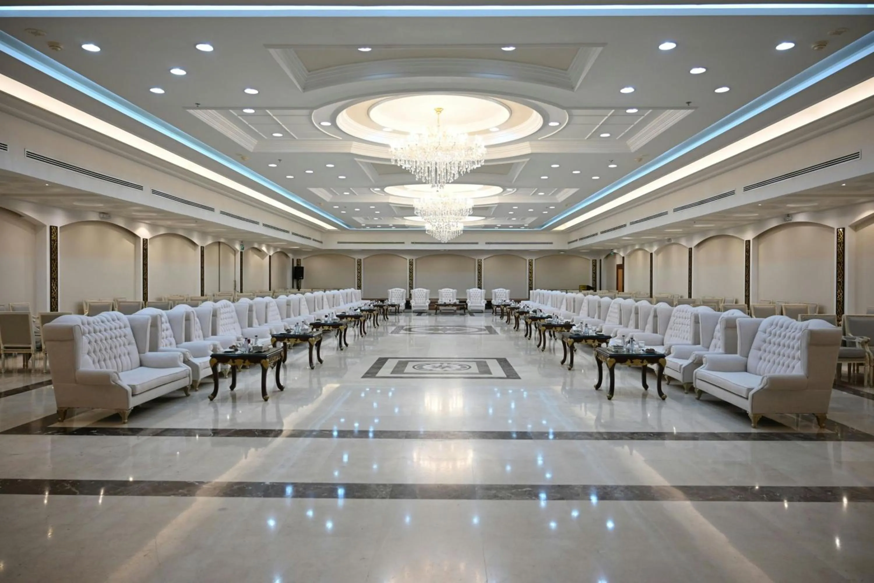 Meeting/conference room in Le Meridien Medina