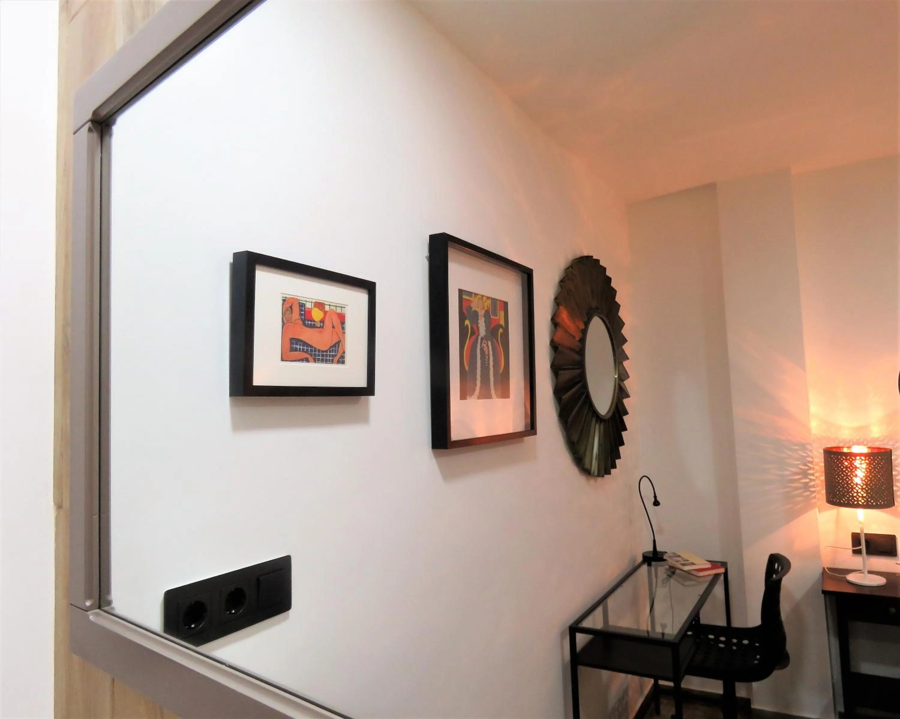 Bedroom in Living Sevilla Apartments Hércules