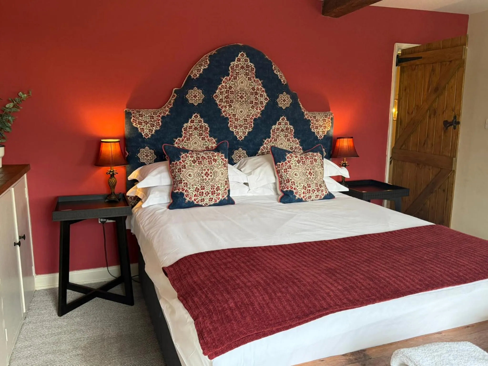 Bedroom, Bed in The George Hotel Easingwold