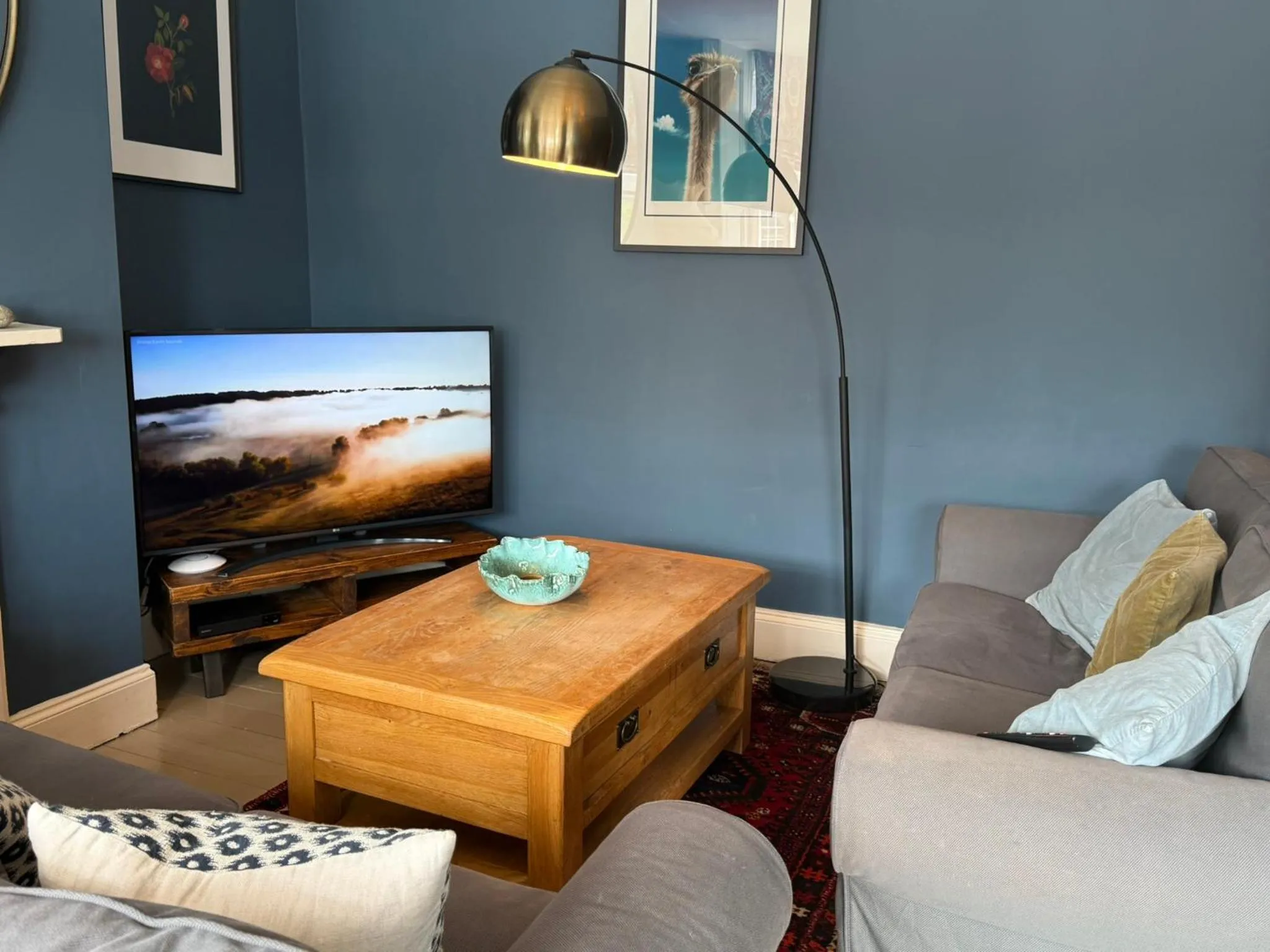 TV and multimedia in The George Hotel Easingwold