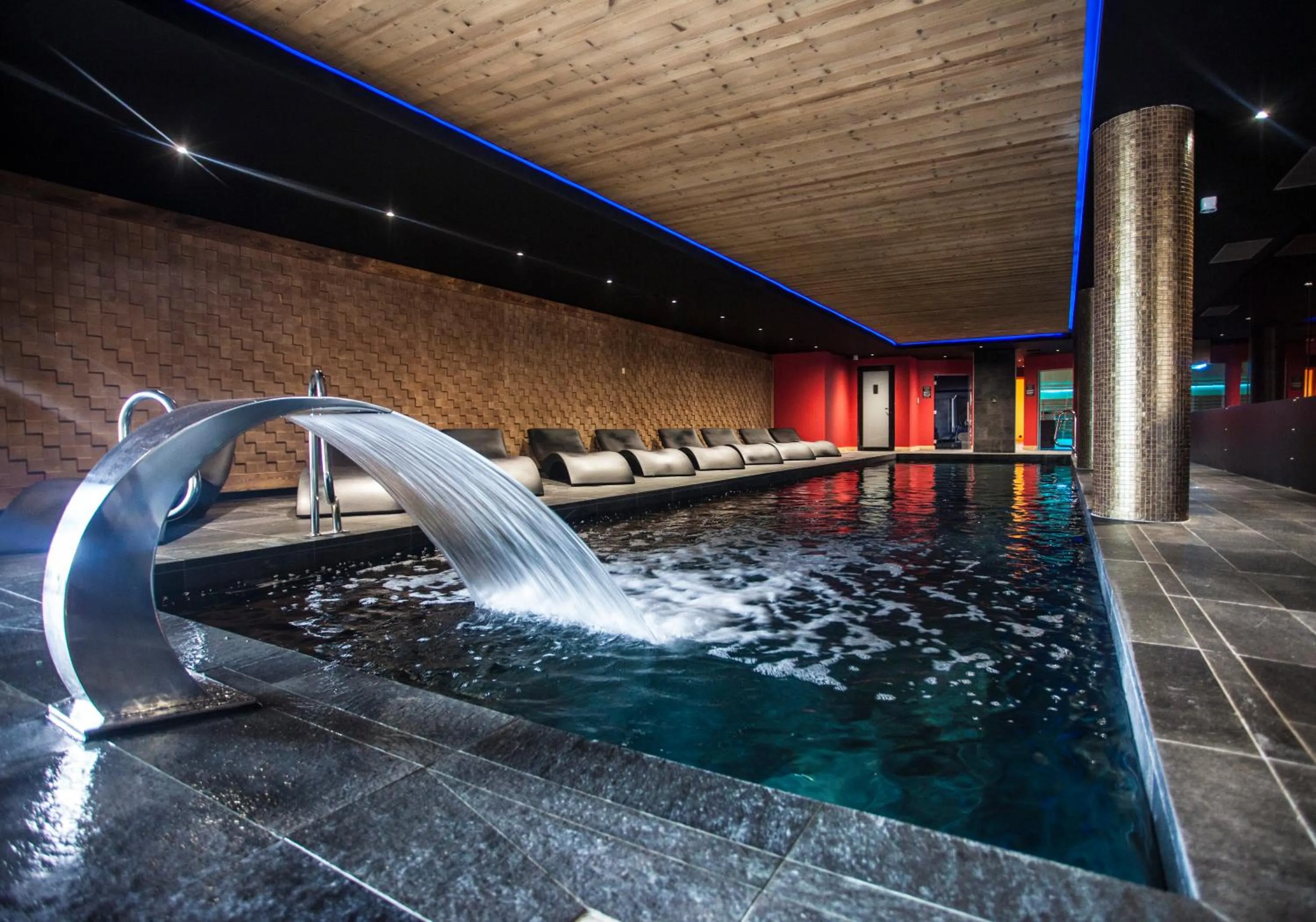 Swimming pool in Hôtel Daria-I Nor by Les Etincelles