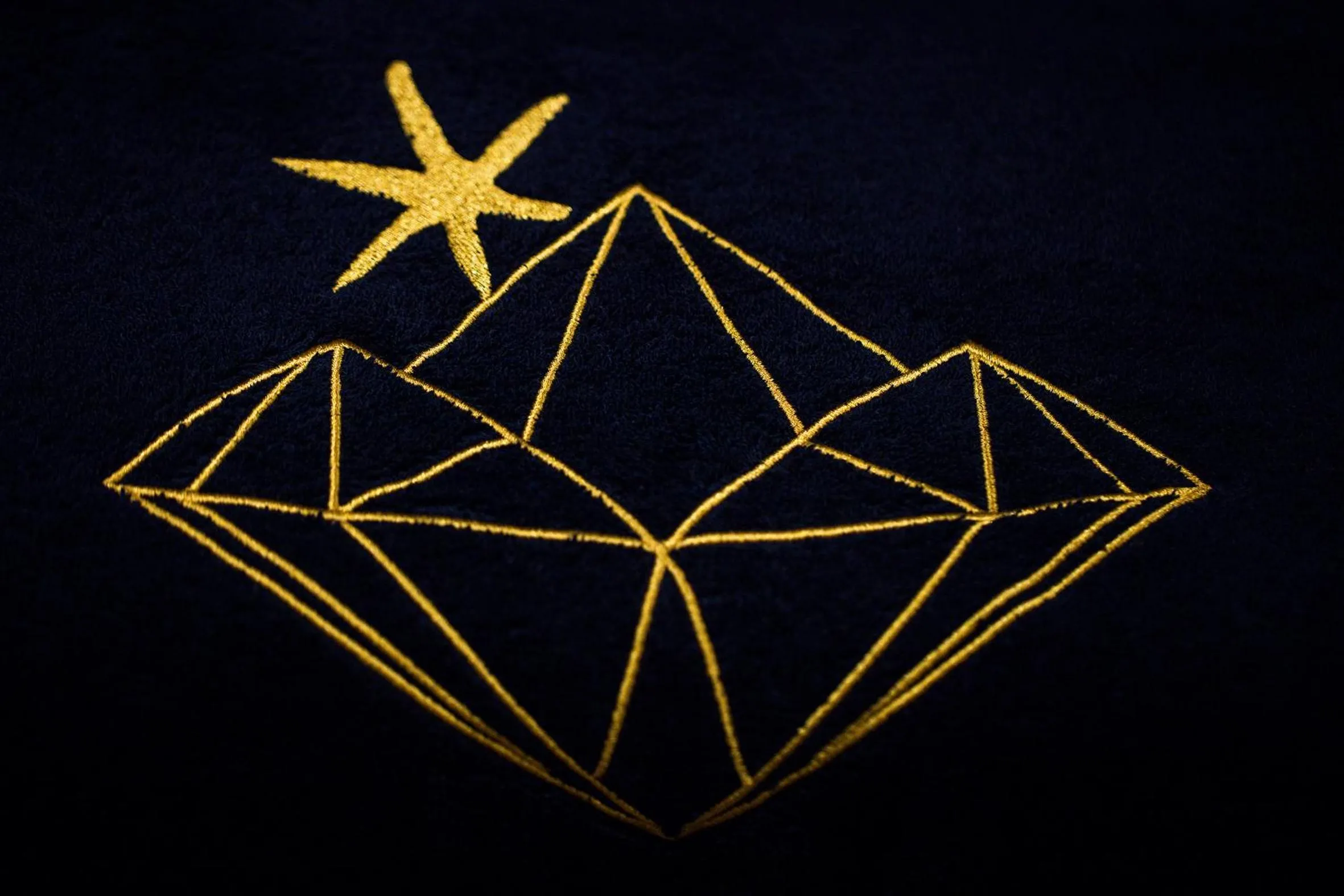 Property logo or sign in Hôtel Daria-I Nor by Les Etincelles