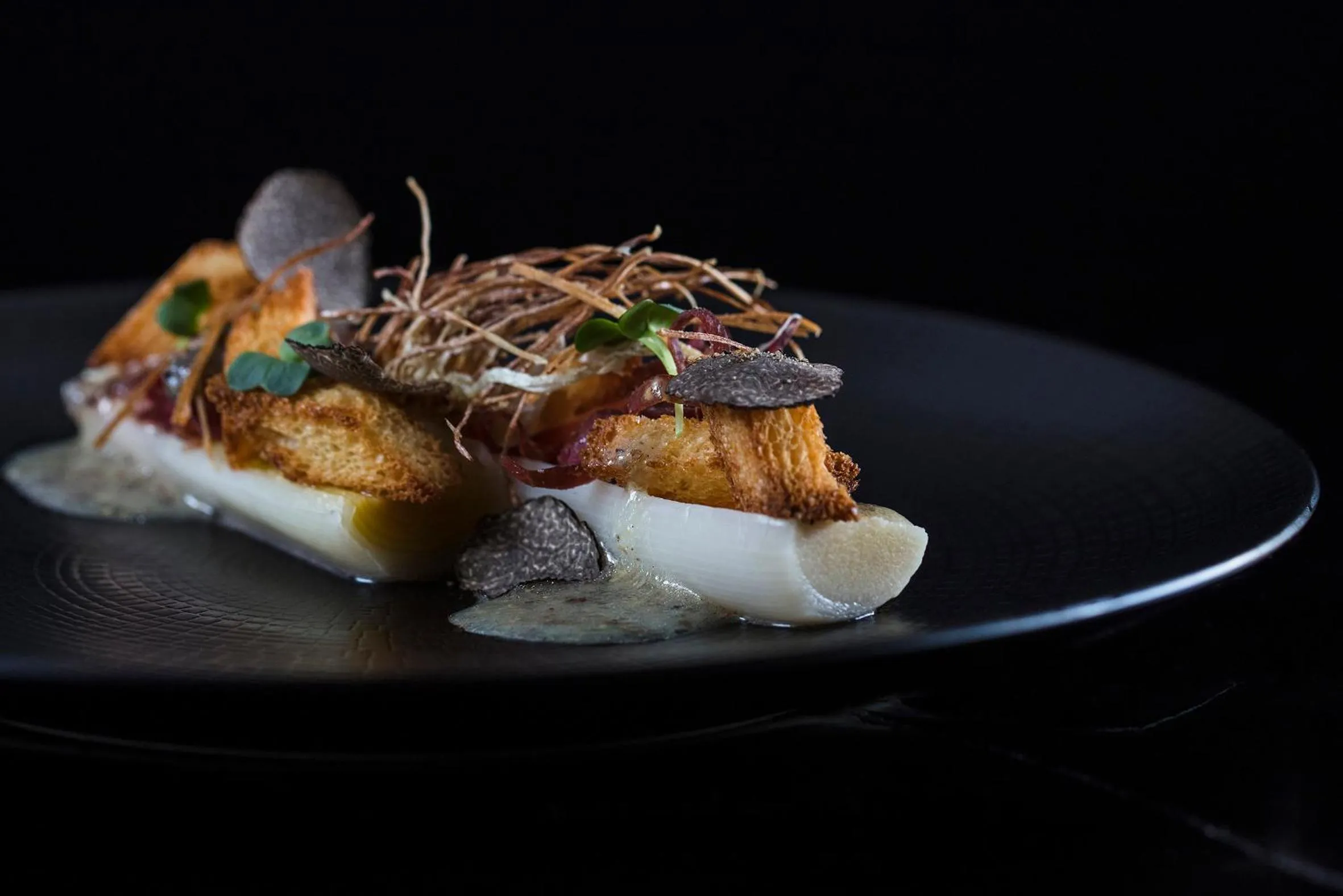 Food in Hôtel Daria-I Nor by Les Etincelles