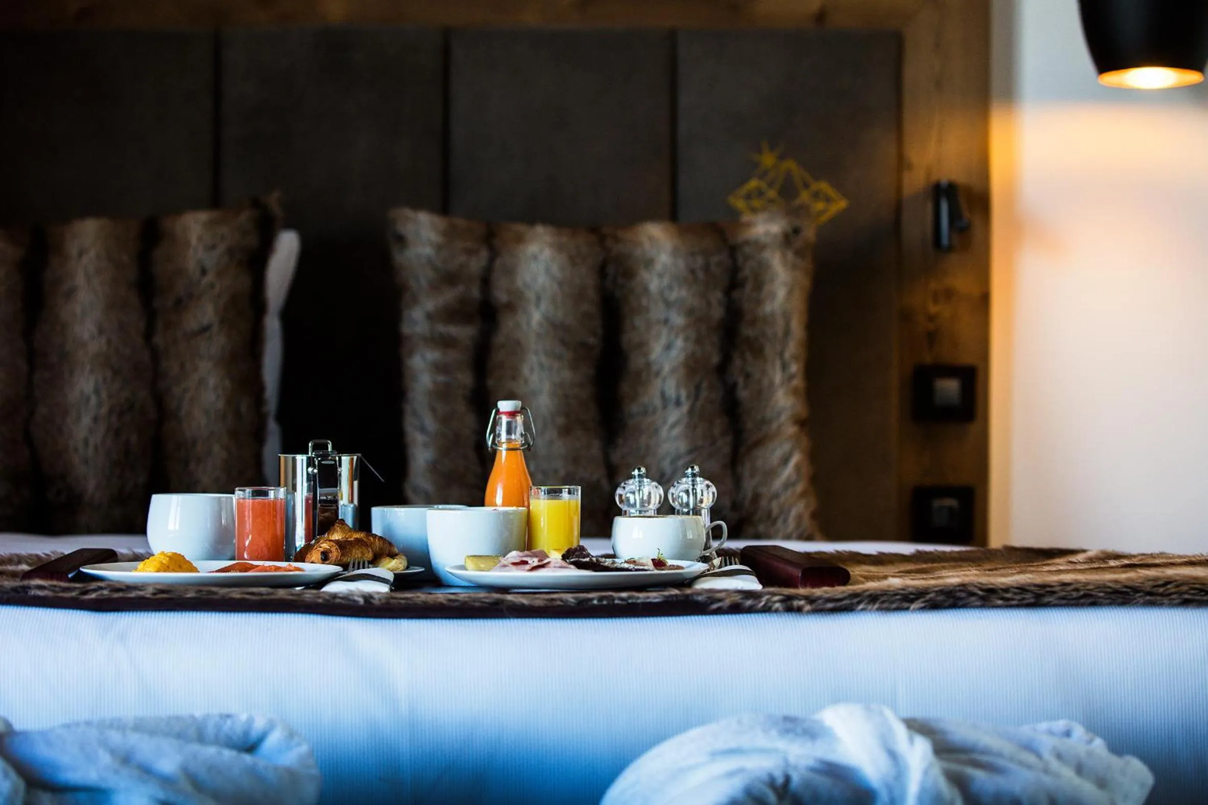 Bed in Hôtel Daria-I Nor by Les Etincelles