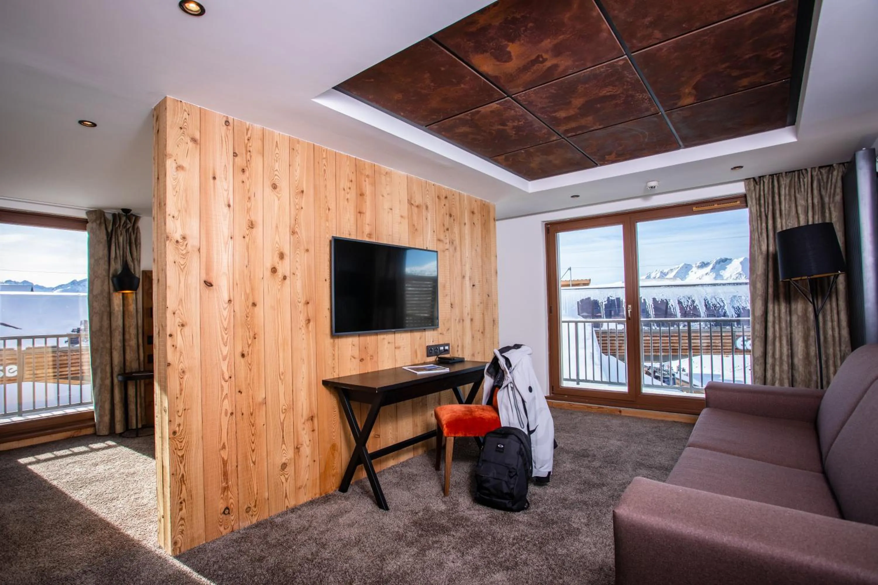 Natural landscape in Hôtel Daria-I Nor by Les Etincelles