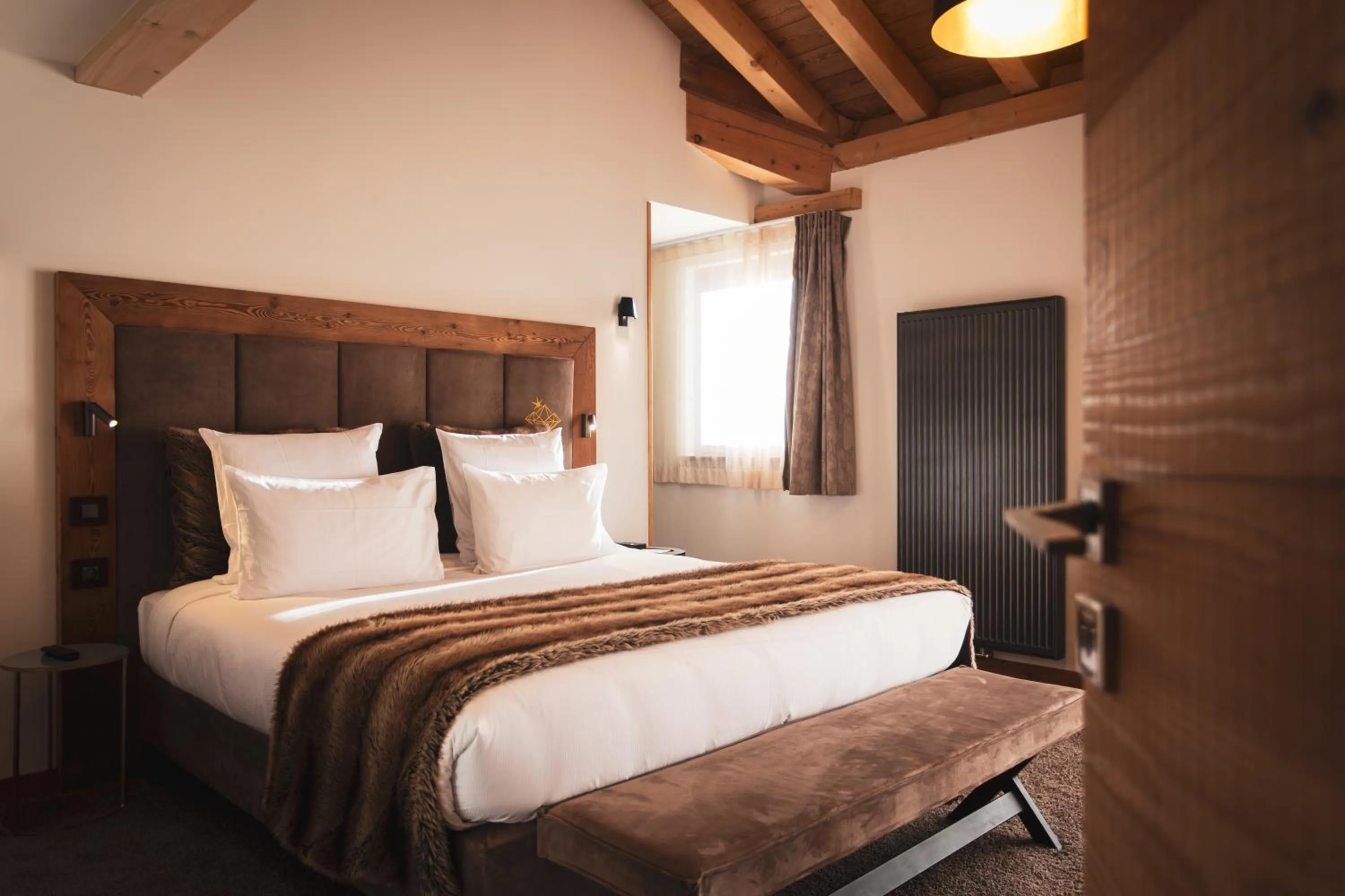 Bed in Hôtel Daria-I Nor by Les Etincelles