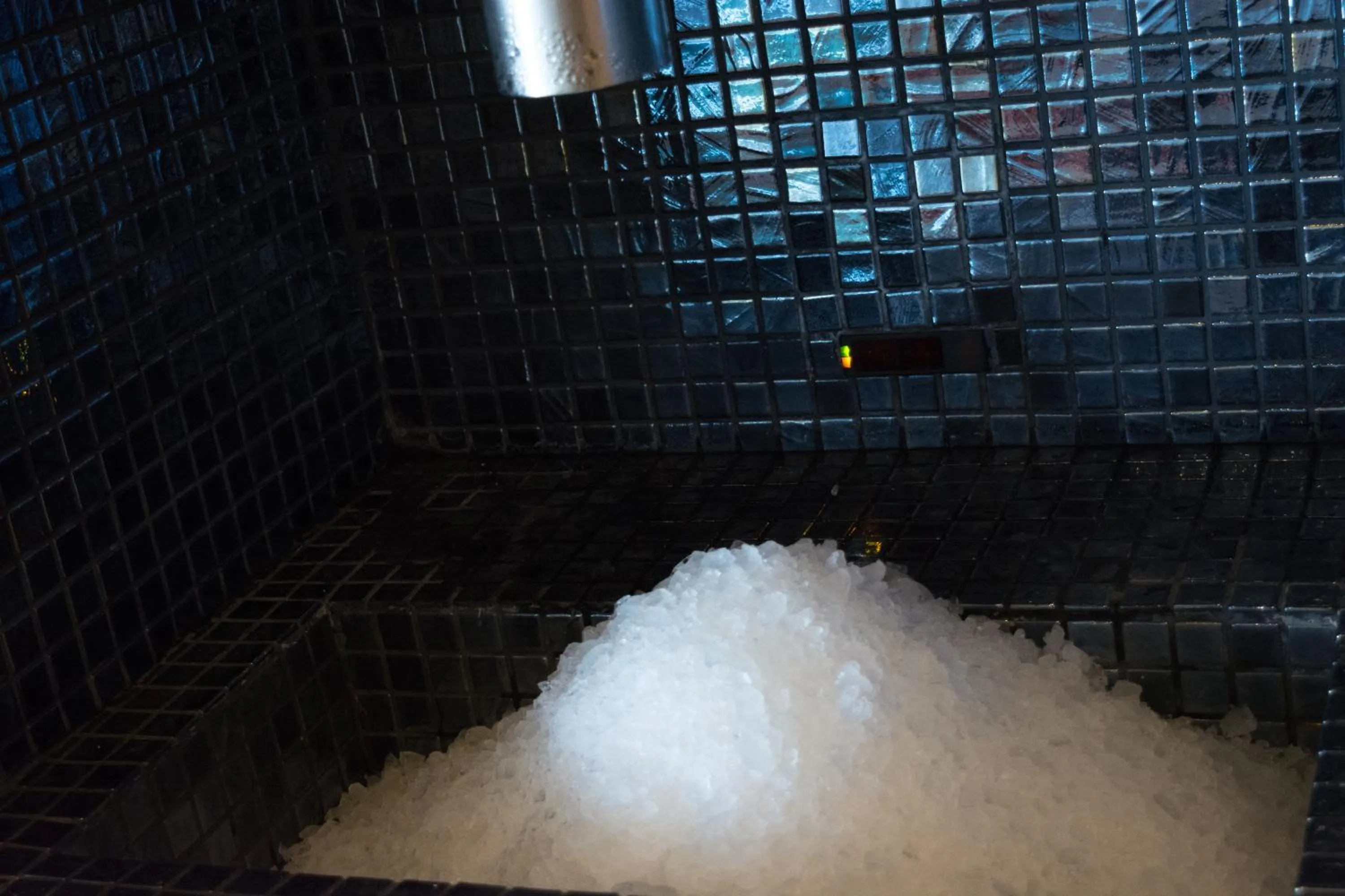 Spa and wellness centre/facilities in Hôtel Daria-I Nor by Les Etincelles