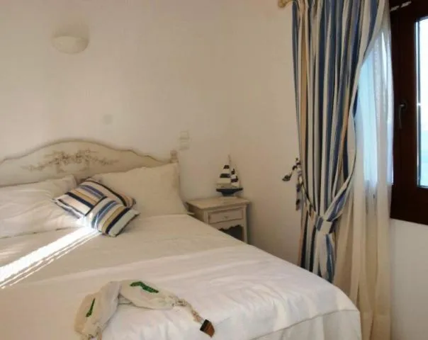 Bed in Caldera Studios