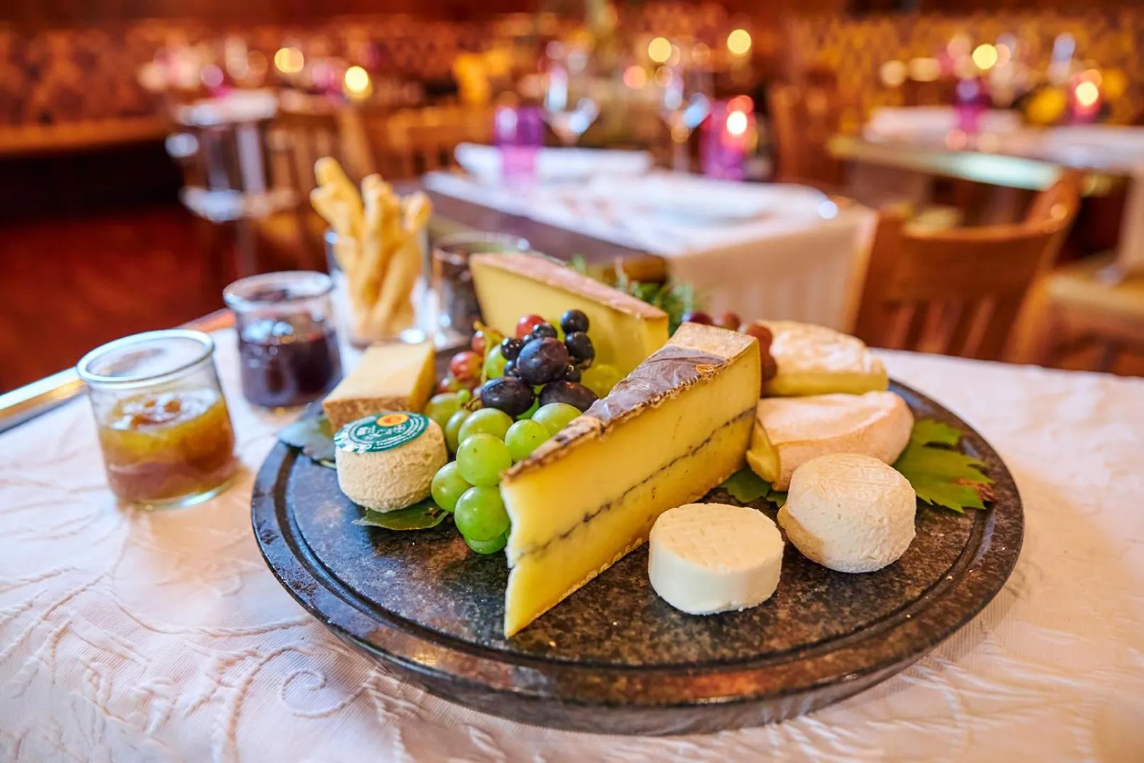 Restaurant/places to eat in ERCK- Hotel & Gastronomie