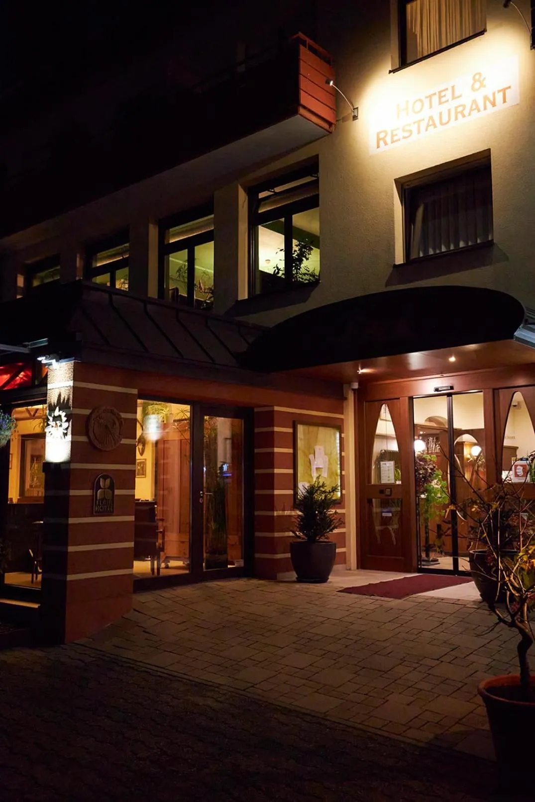 Property building in ERCK- Hotel & Gastronomie