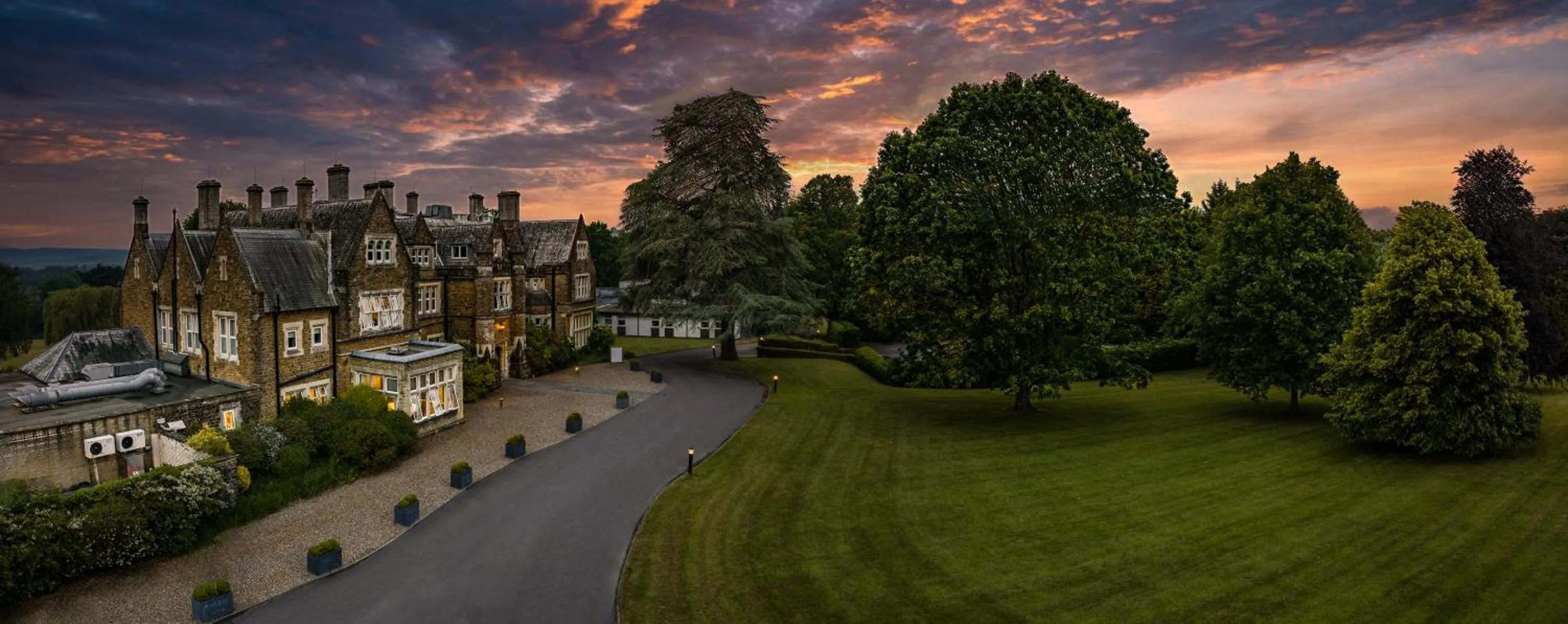 Property building in Hartsfield Manor