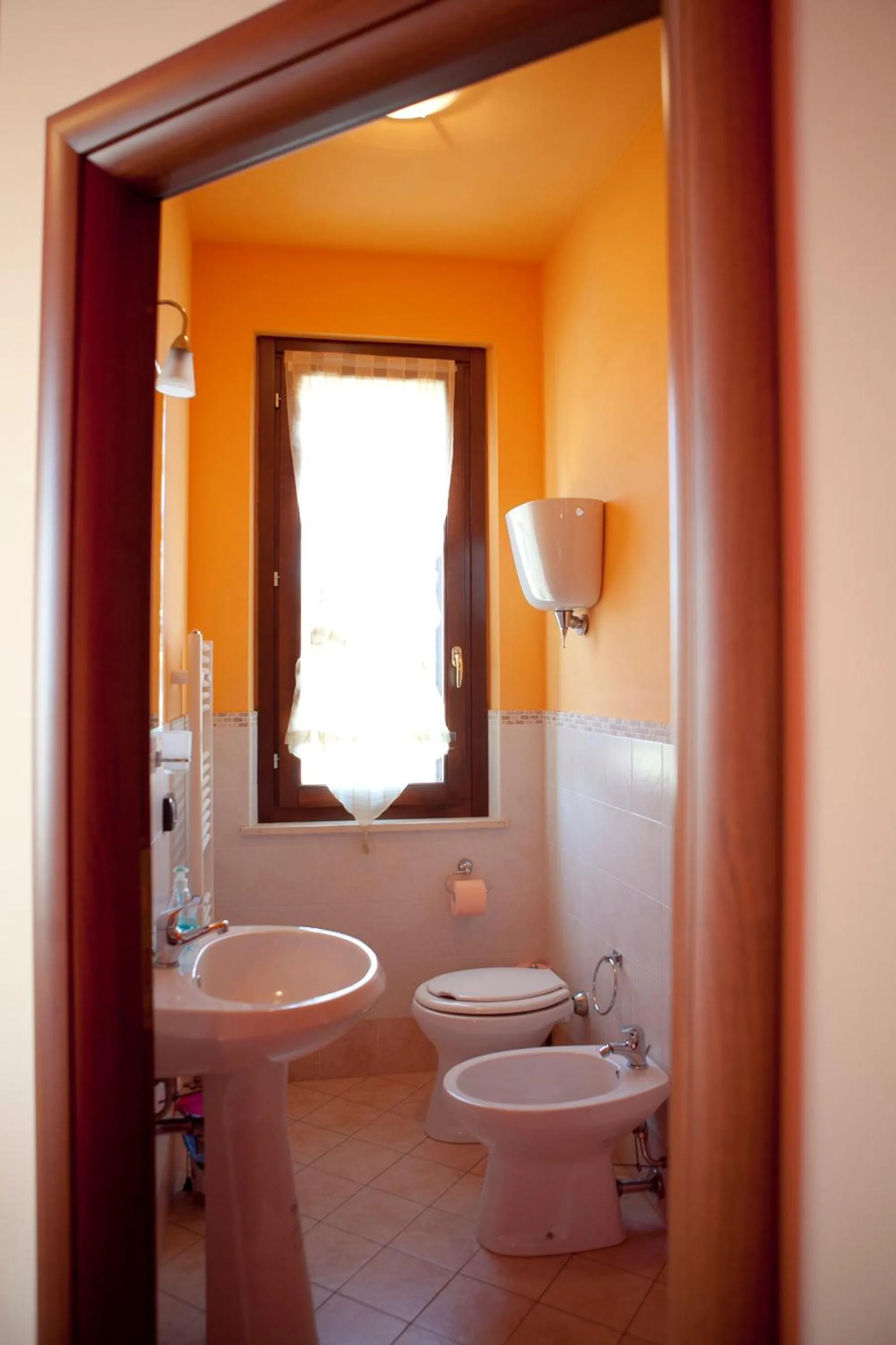 Shower in B&B Raffiori