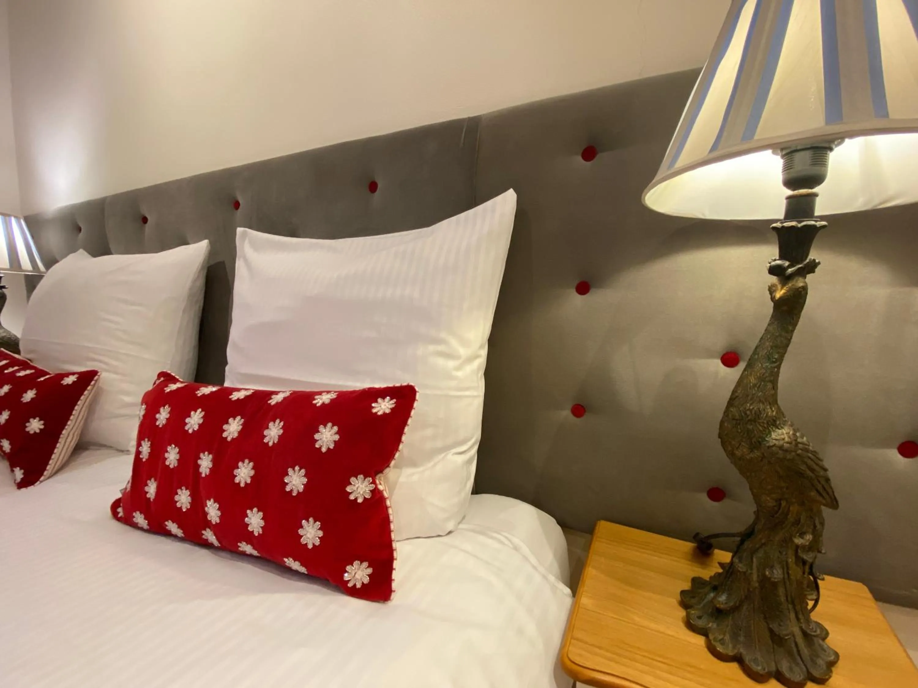 Bed in Dali ApartHOTEL