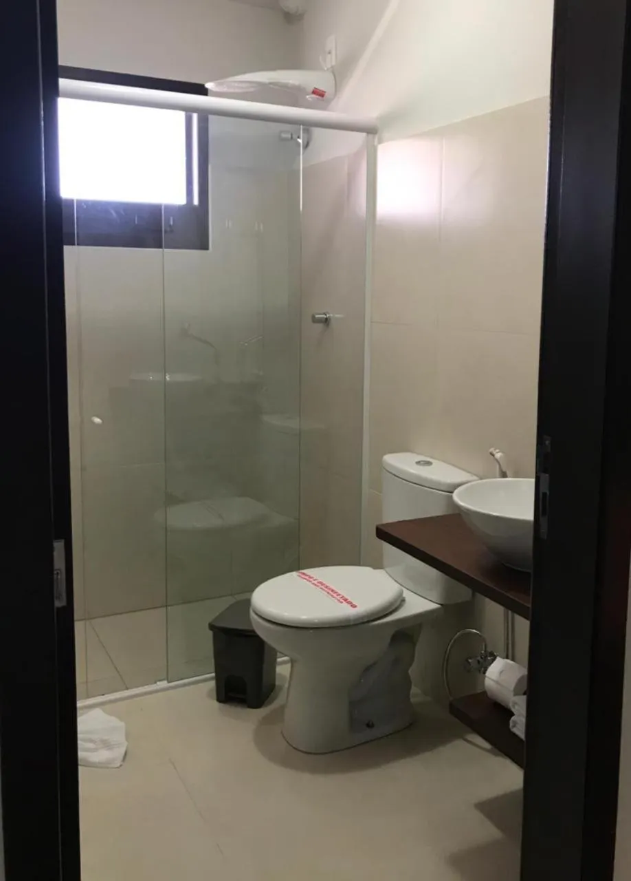 Bathroom in Pousada Laranja - Nova Administração