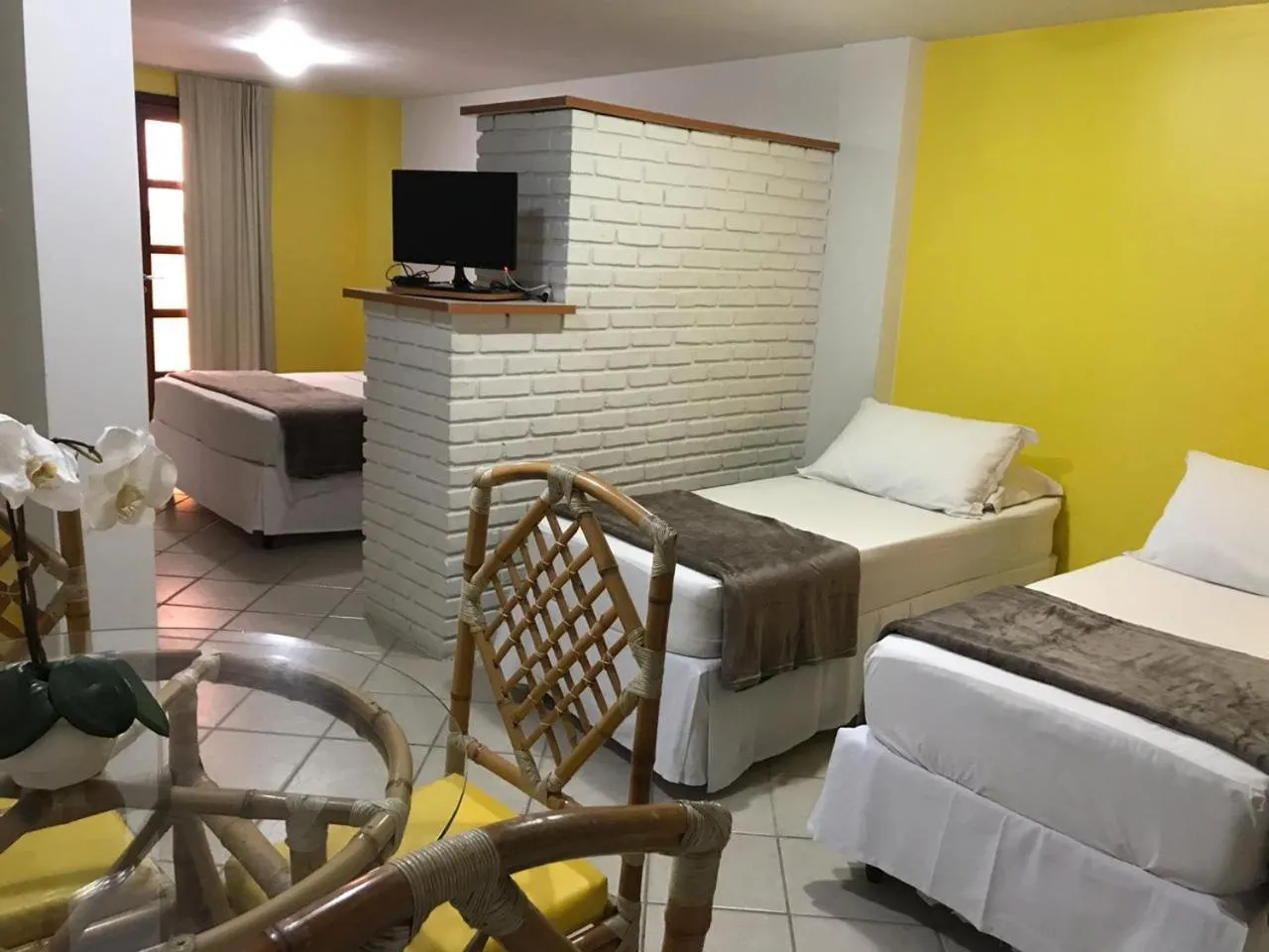 Photo of the whole room, Bed in Pousada Laranja - Nova Administração