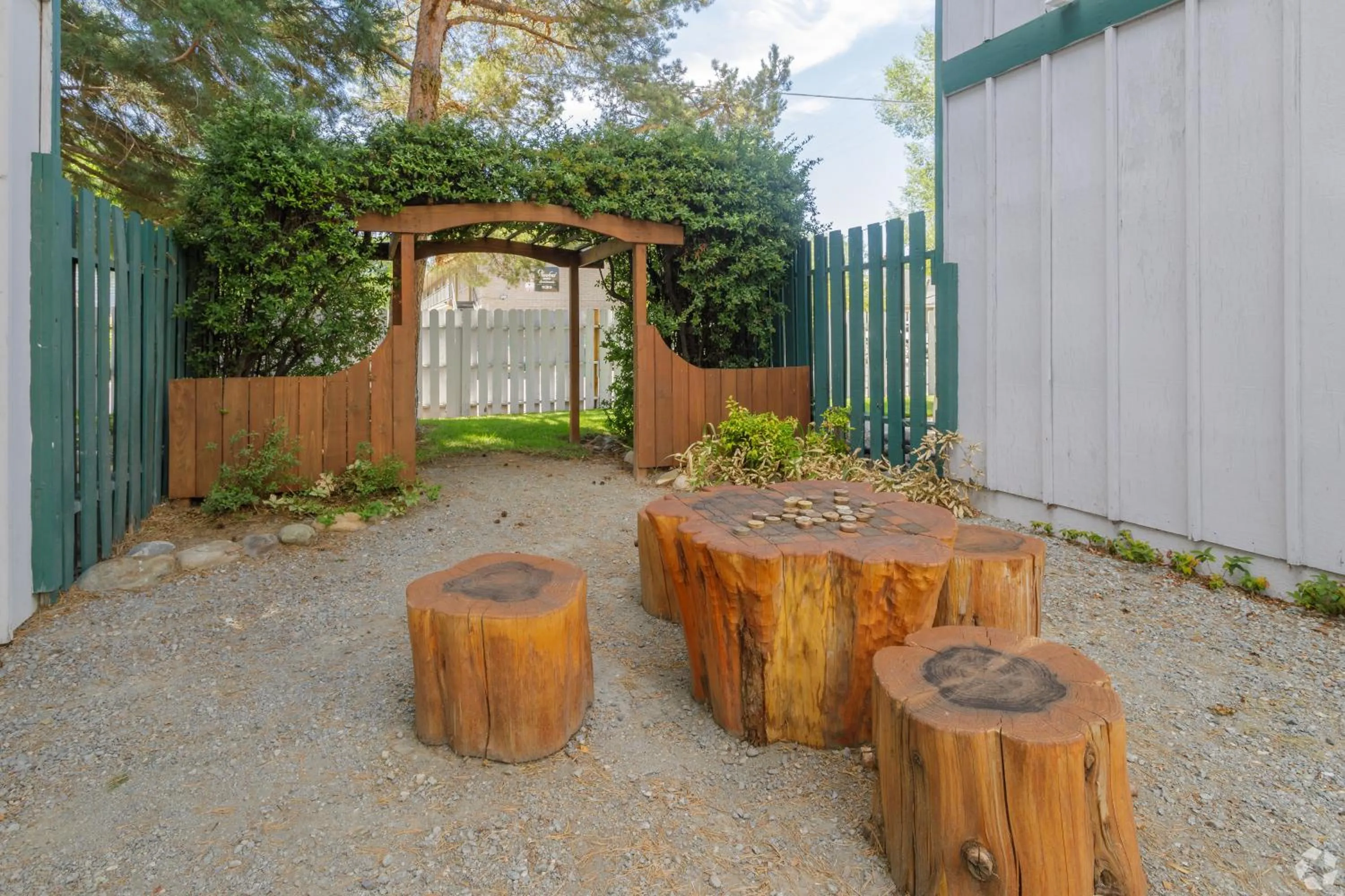 Garden in Thunderbird Resort Club