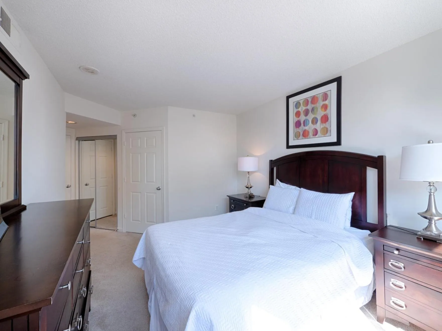 National at Ballston Place