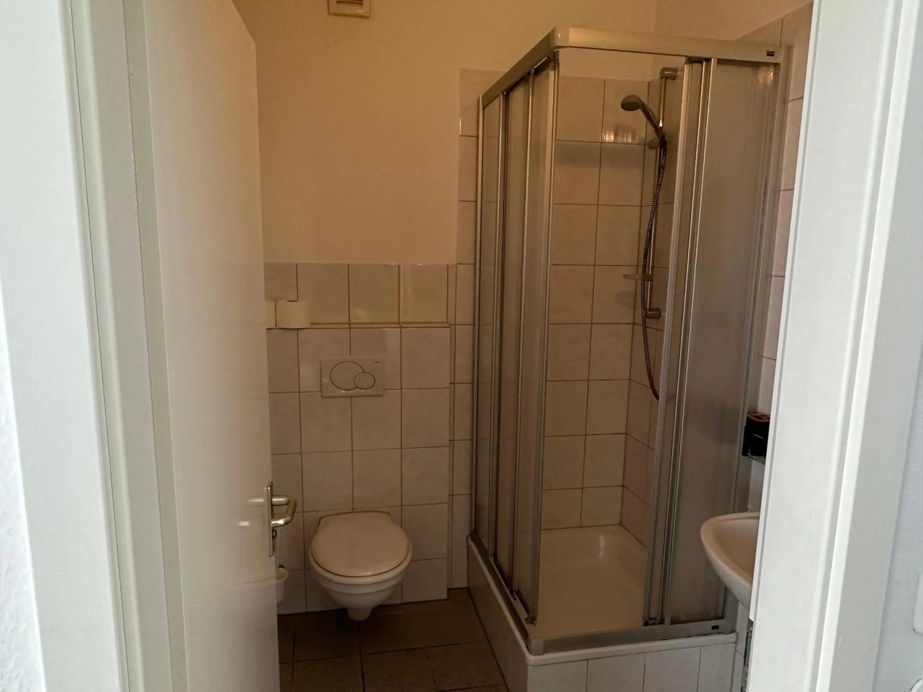 Bathroom in Hotel-Café-Burg Stahleck