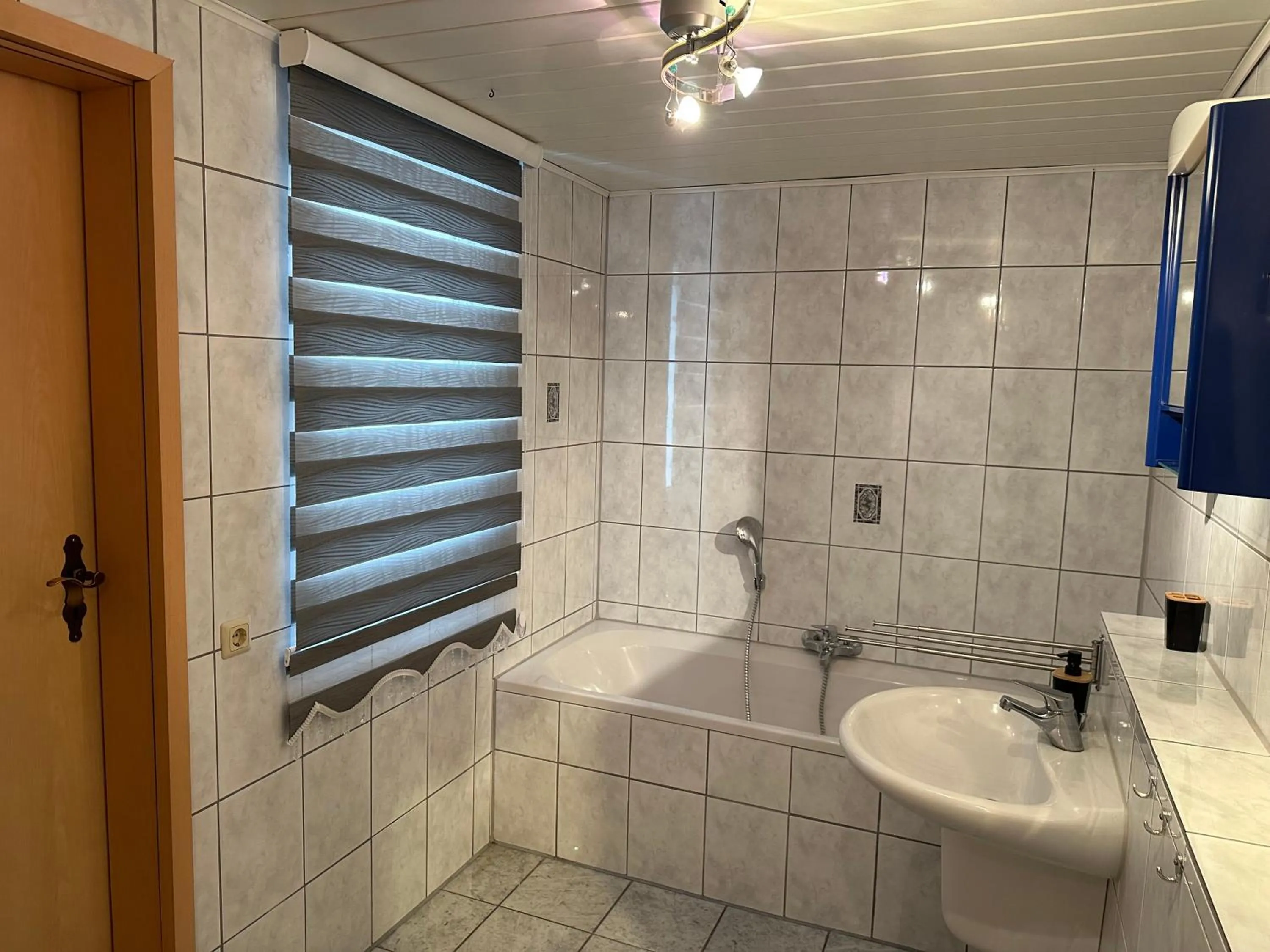 Bath in Hotel-Café-Burg Stahleck