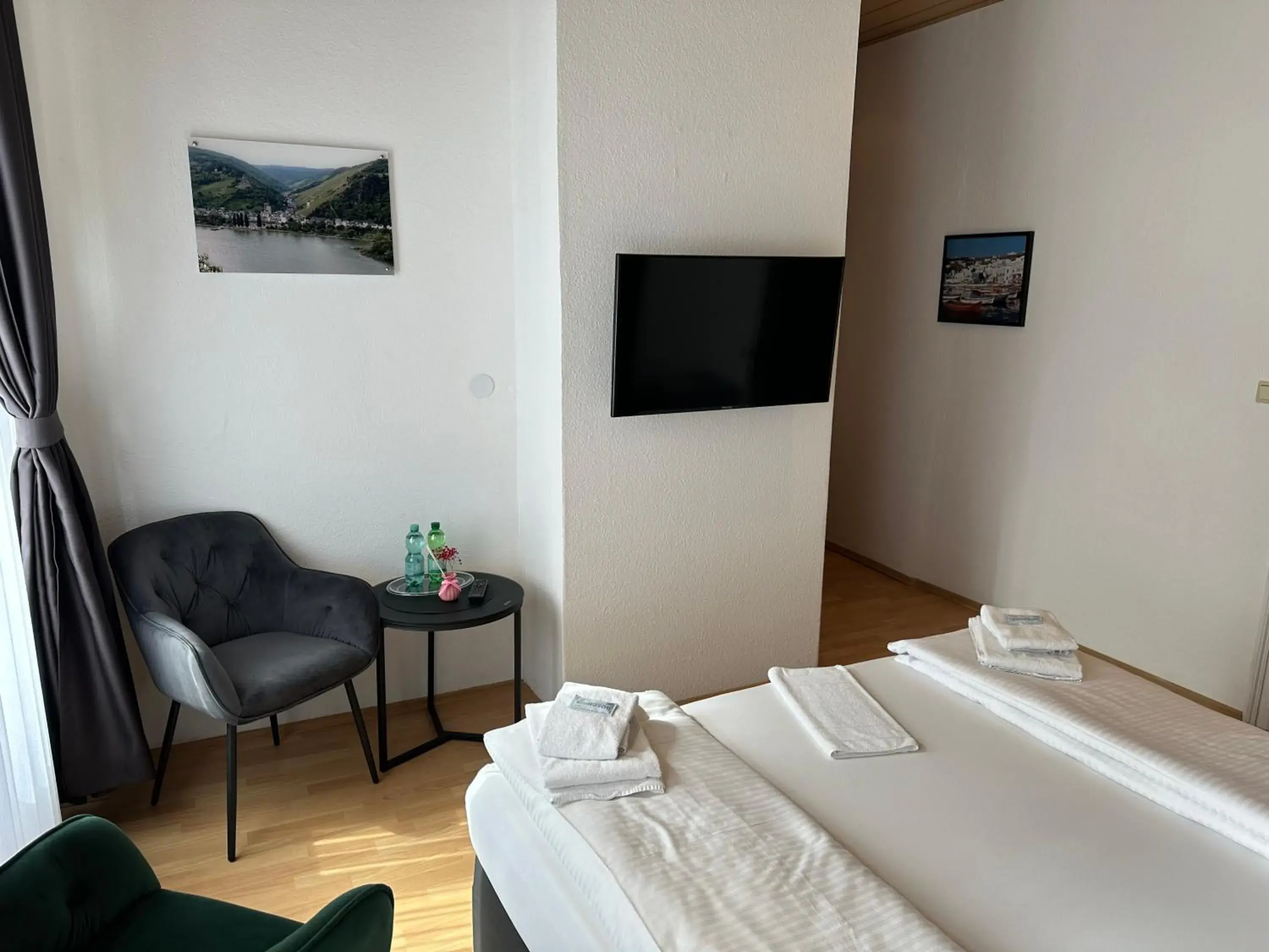 Double Room - single occupancy in Hotel-Café-Burg Stahleck Double Room - single occupancy in Hotel-Café-Burg Stahleck