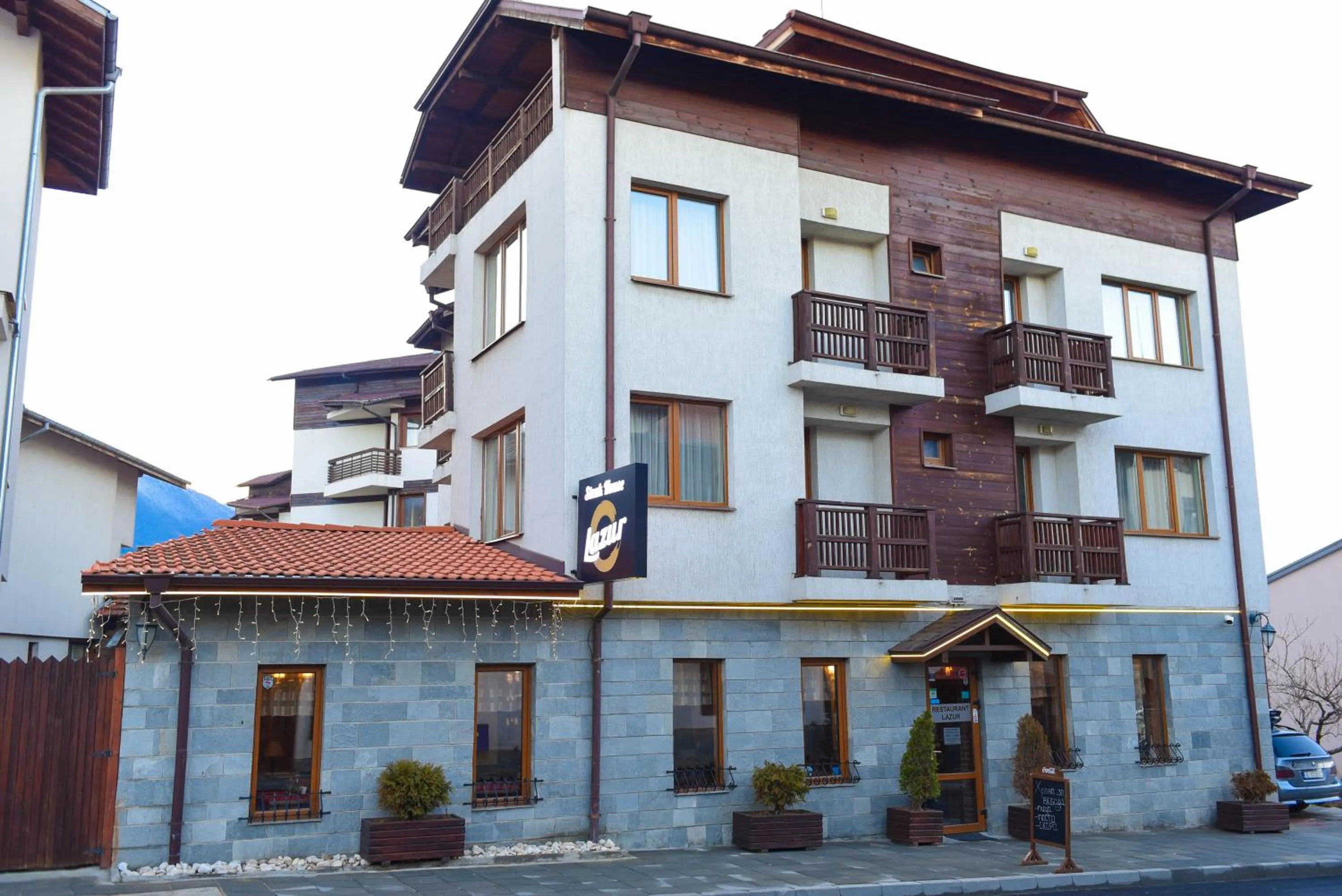 Family Hotel Lazur